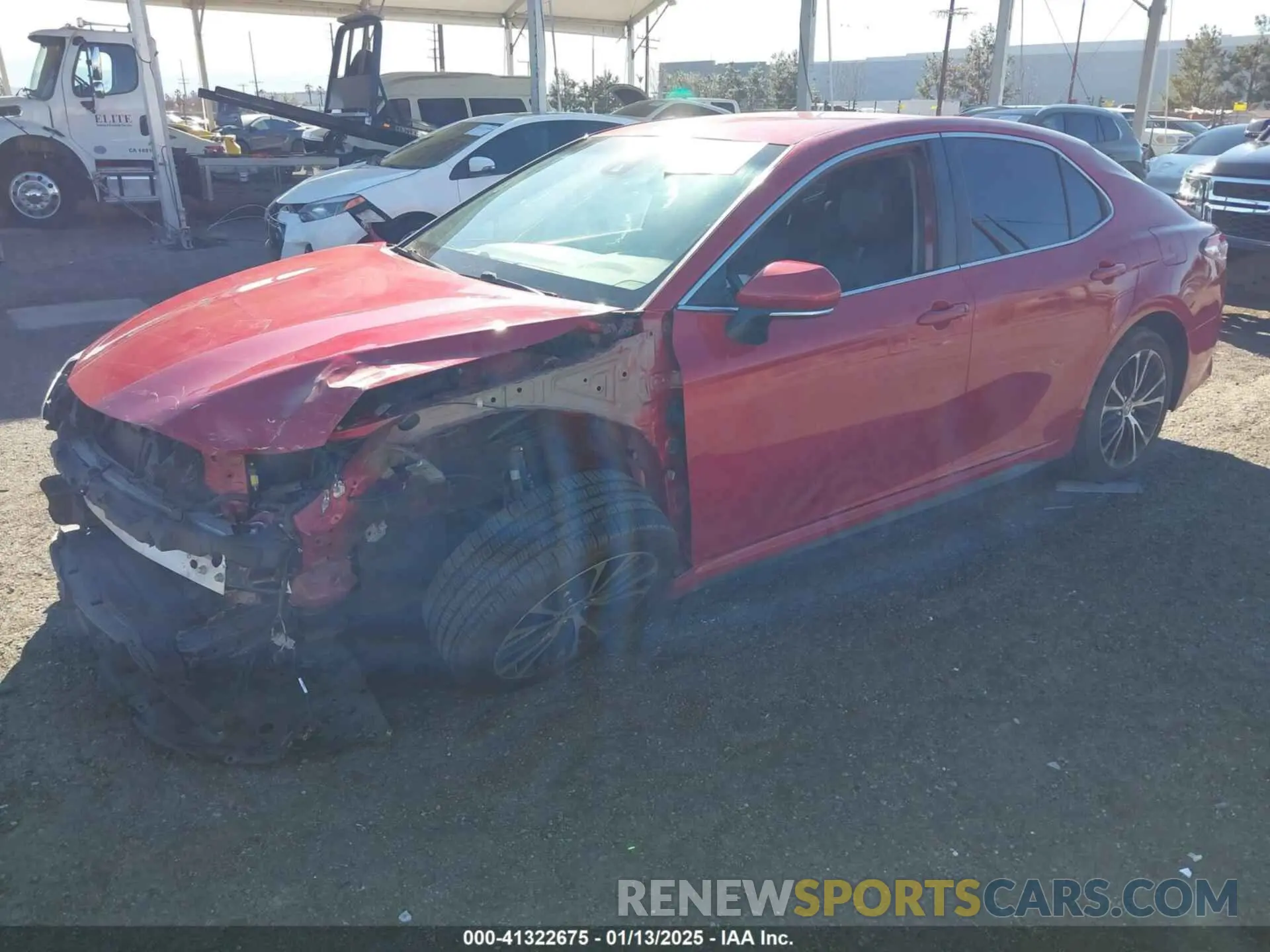 2 fotografías del automóvil dañado 4T1M11AK5LU379414 TOYOTA CAMRY 2020