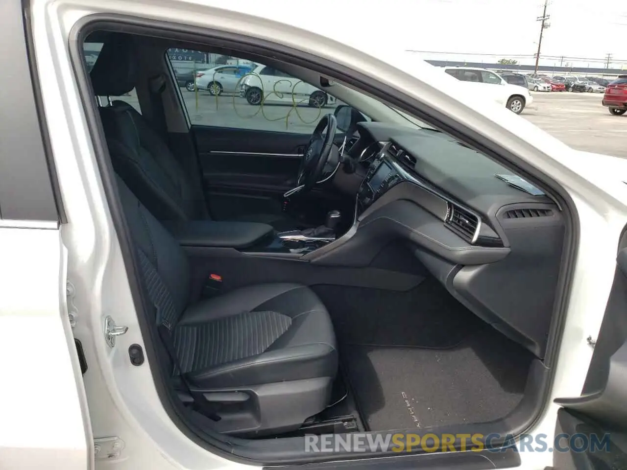 5 fotografías del automóvil dañado 4T1M11AK5LU510924 TOYOTA CAMRY 2020