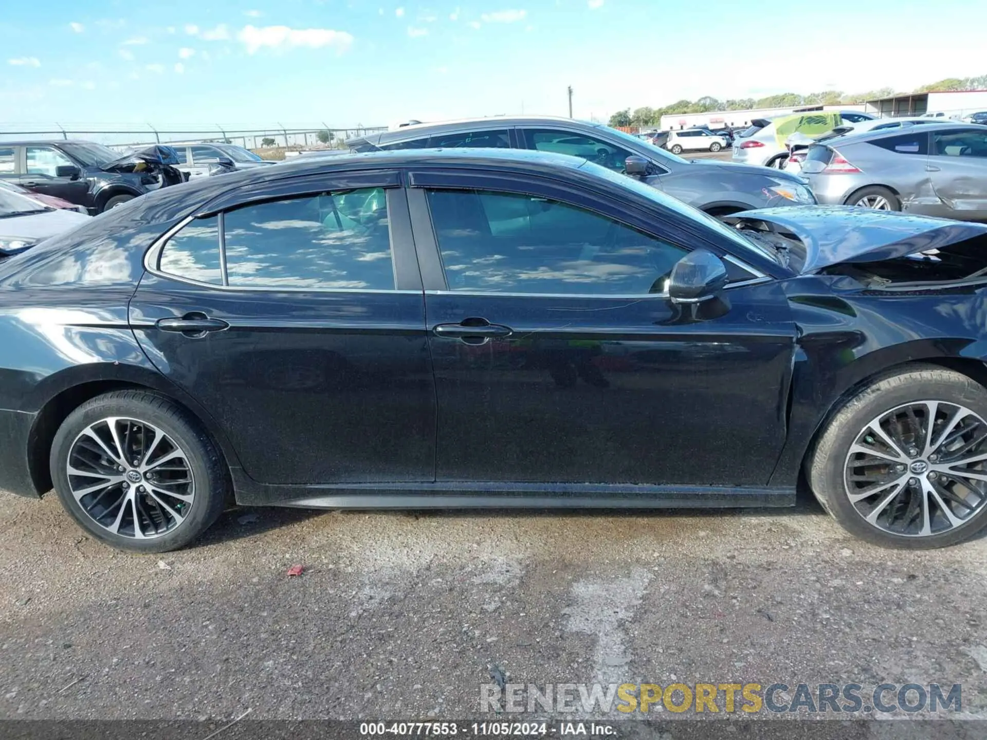 13 fotografías del automóvil dañado 4T1M11AK5LU943157 TOYOTA CAMRY 2020