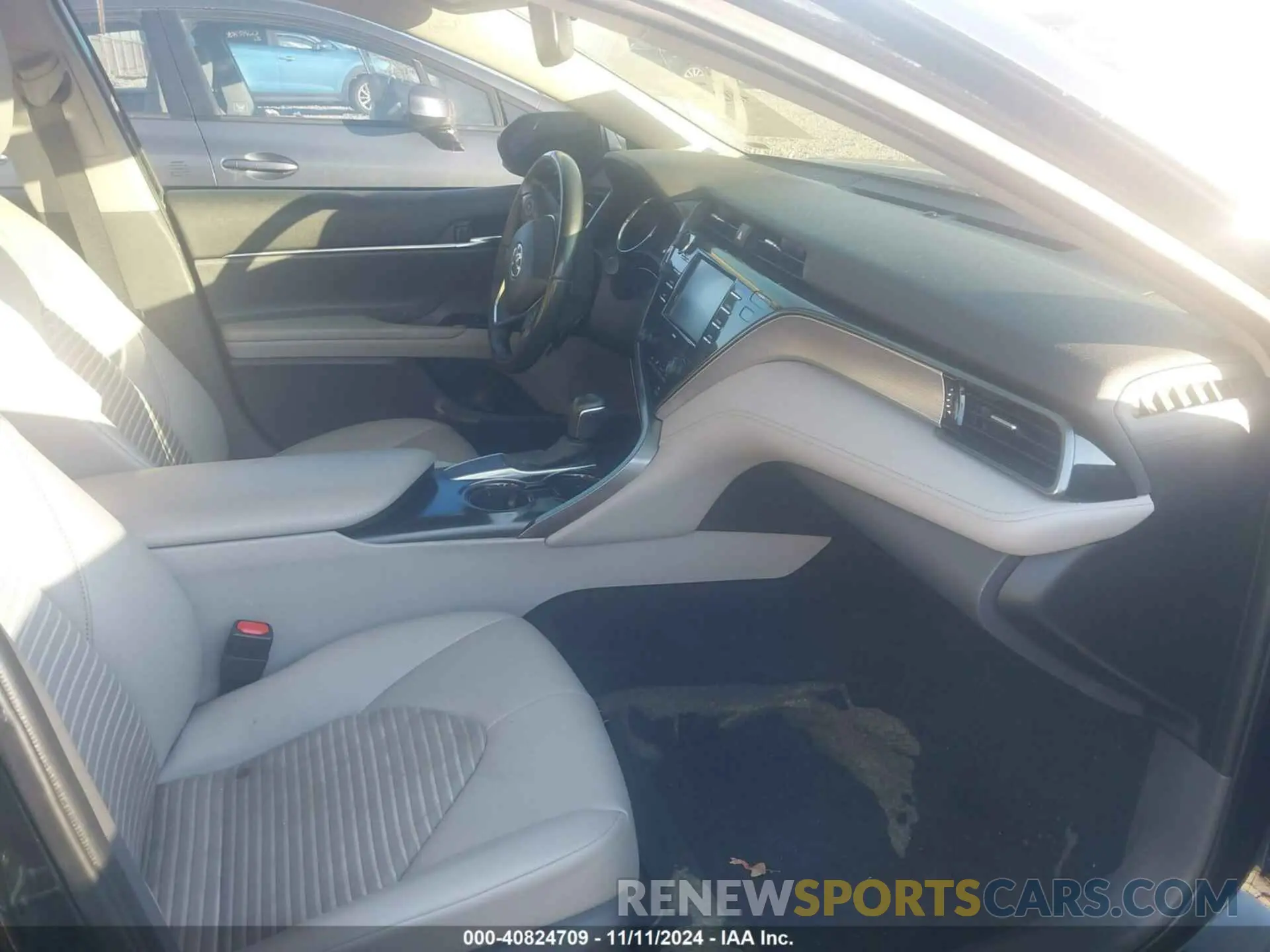 5 fotografías del automóvil dañado 4T1M11AK5LU951596 TOYOTA CAMRY 2020