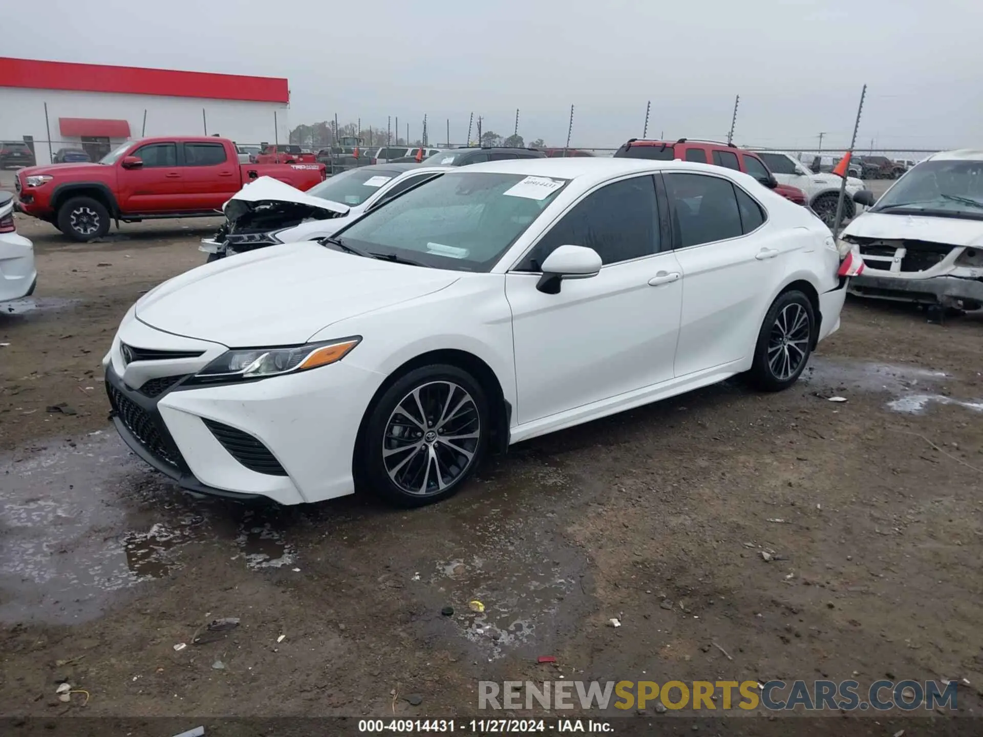 2 fotografías del automóvil dañado 4T1M11AK6LU871224 TOYOTA CAMRY 2020
