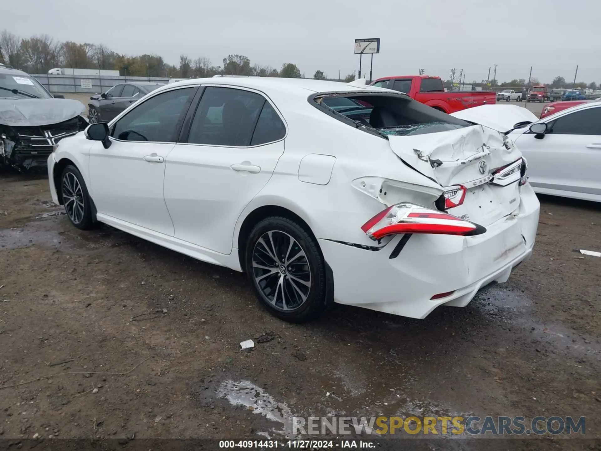 3 fotografías del automóvil dañado 4T1M11AK6LU871224 TOYOTA CAMRY 2020
