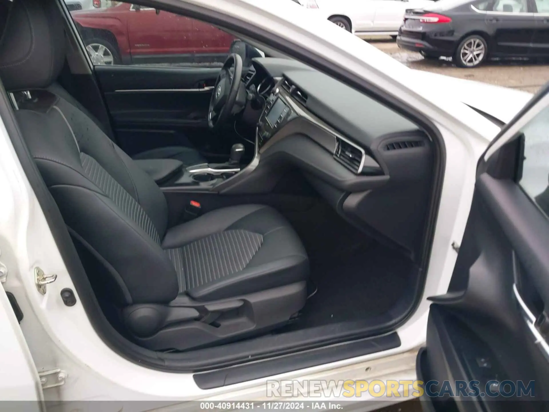 5 fotografías del automóvil dañado 4T1M11AK6LU871224 TOYOTA CAMRY 2020