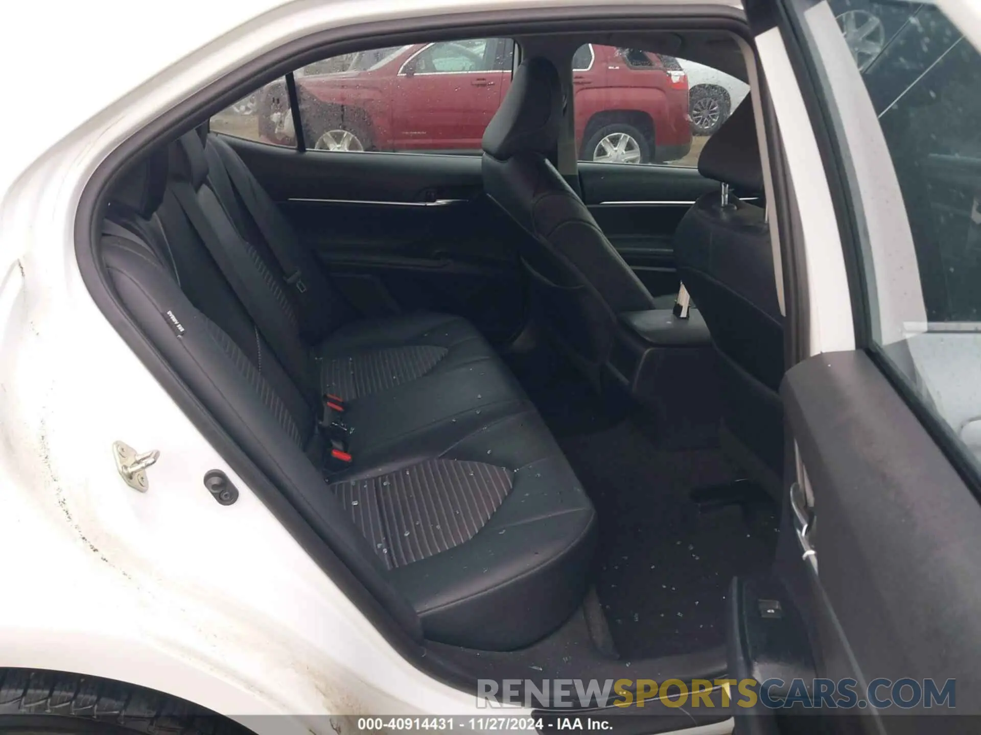 8 fotografías del automóvil dañado 4T1M11AK6LU871224 TOYOTA CAMRY 2020