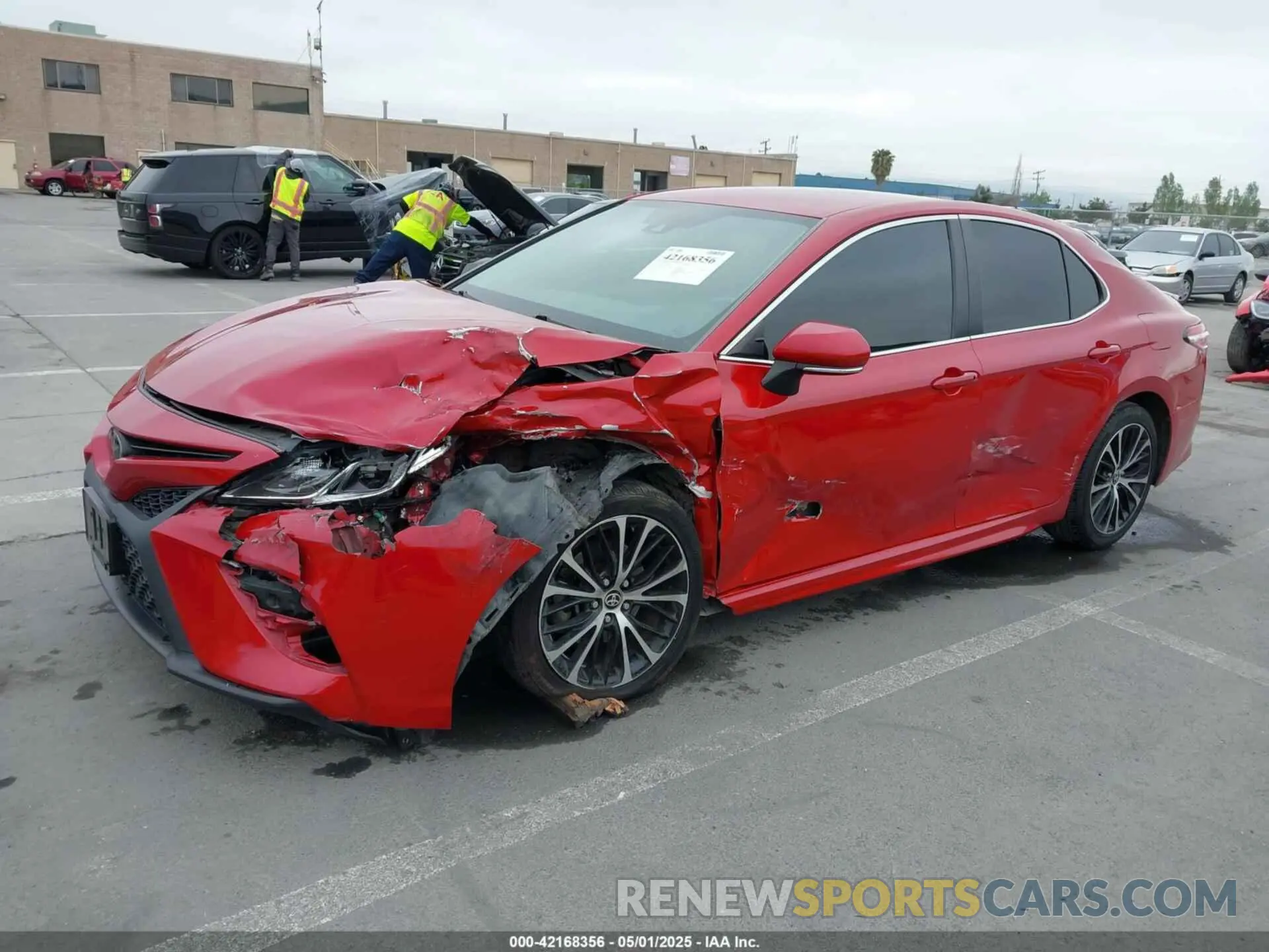 2 fotografías del automóvil dañado 4T1M11AK7LU382296 TOYOTA CAMRY 2020