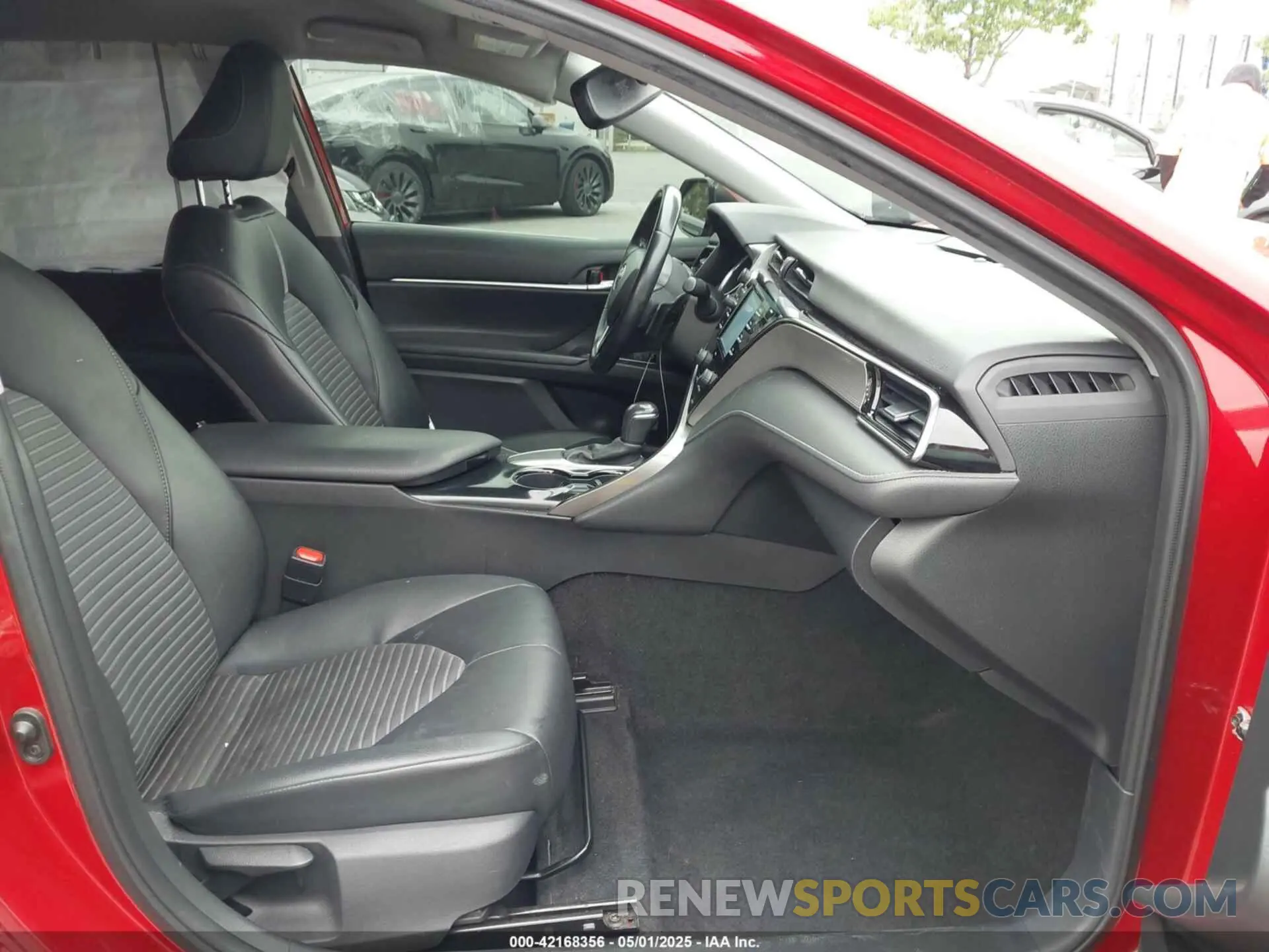 5 fotografías del automóvil dañado 4T1M11AK7LU382296 TOYOTA CAMRY 2020