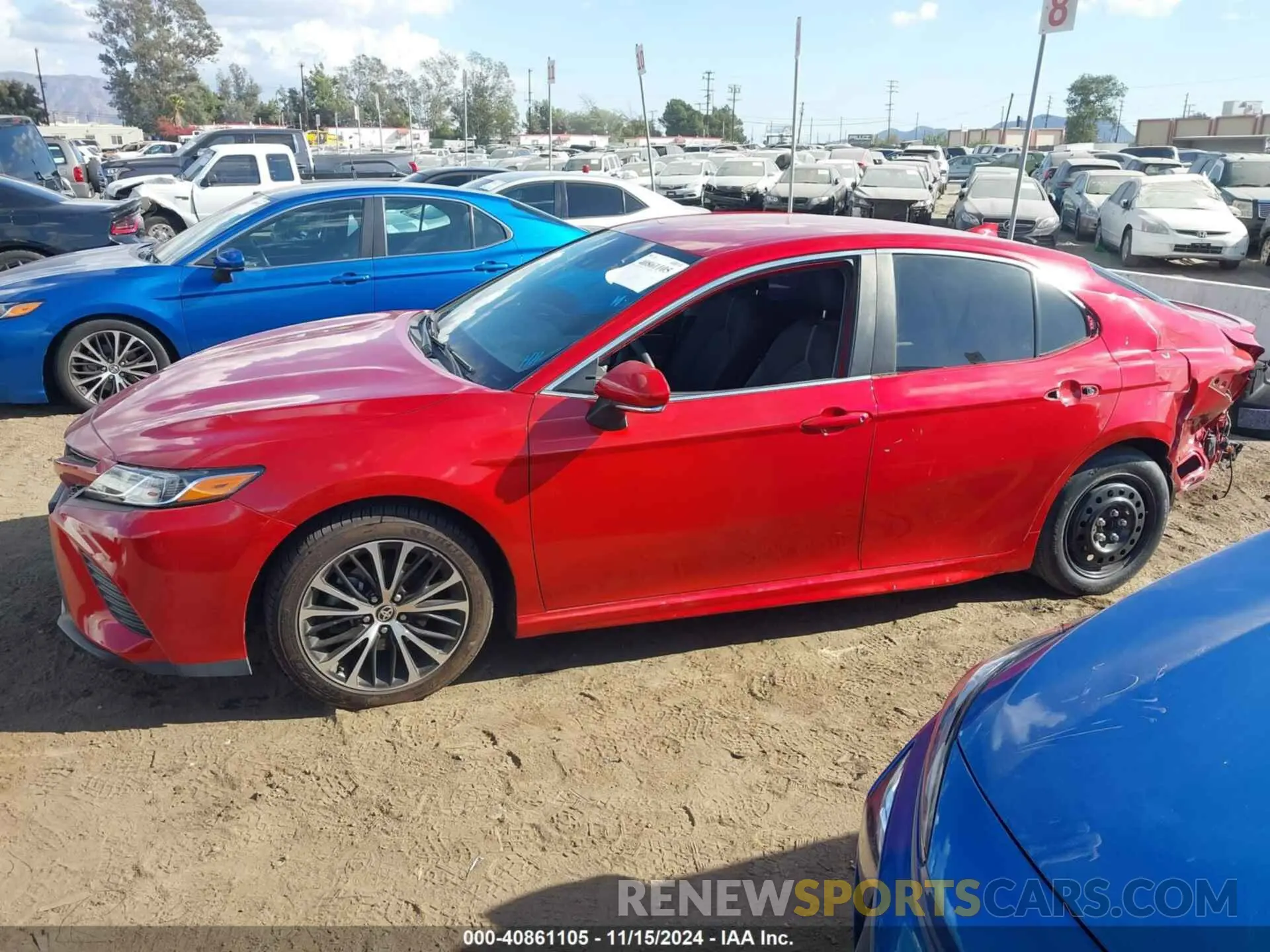 15 fotografías del automóvil dañado 4T1M11AK7LU396358 TOYOTA CAMRY 2020