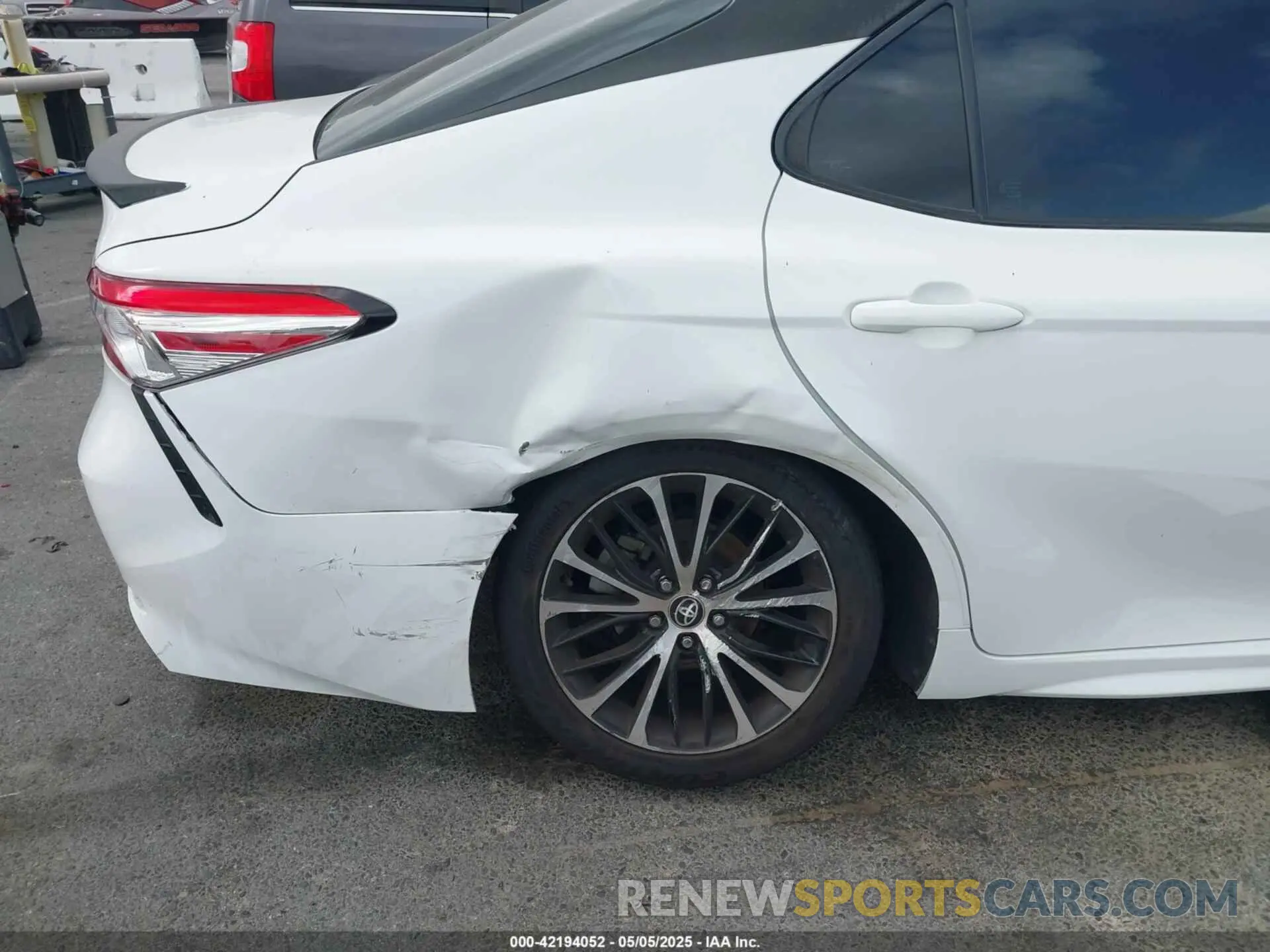 6 fotografías del automóvil dañado 4T1M11AK7LU396750 TOYOTA CAMRY 2020