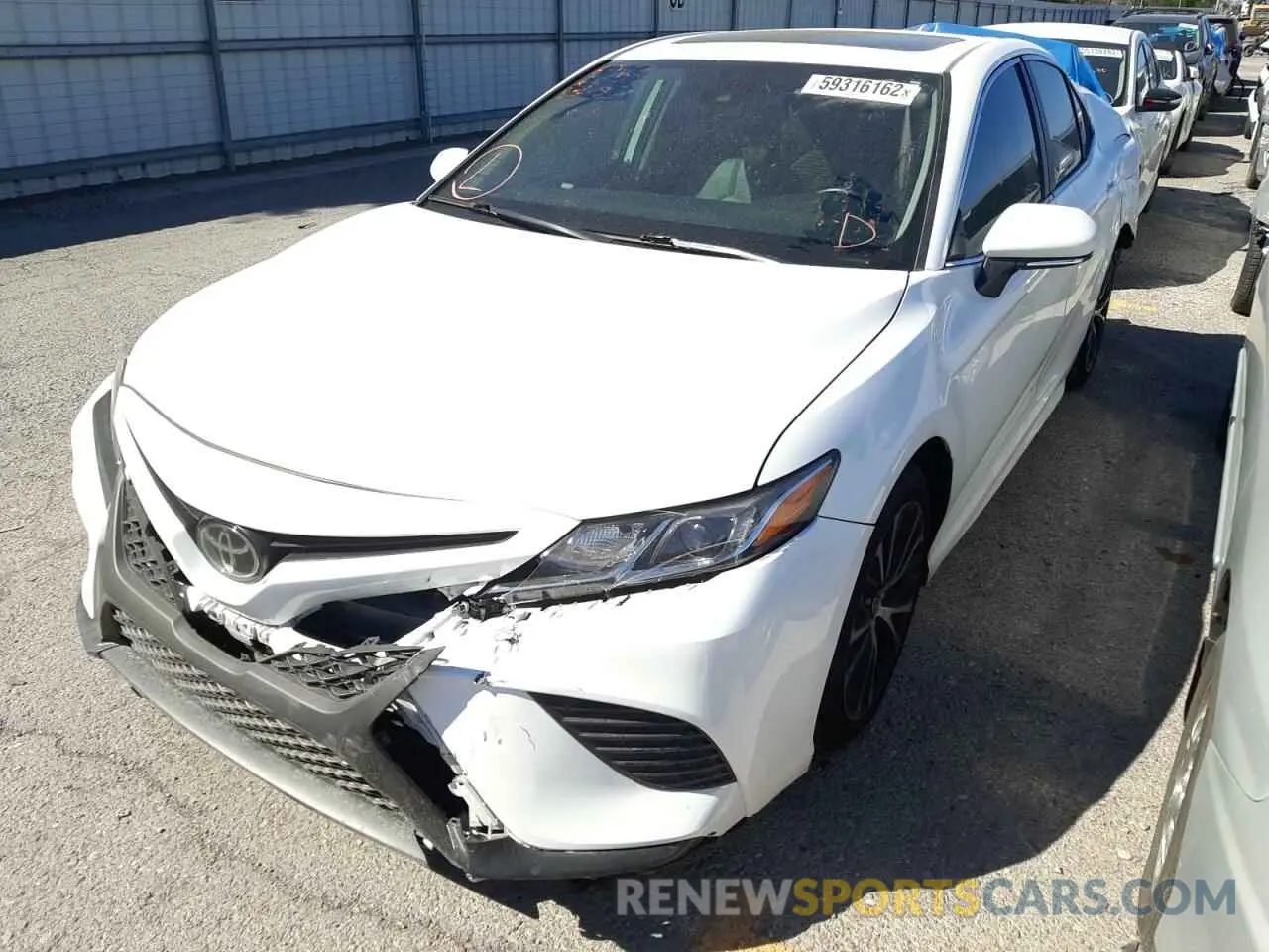 2 fotografías del automóvil dañado 4T1M11AK7LU504624 TOYOTA CAMRY 2020