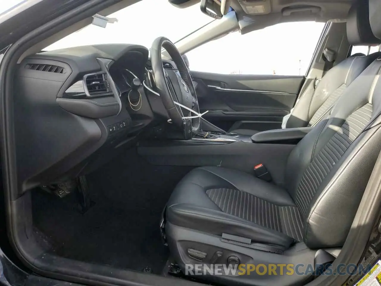 7 fotografías del automóvil dañado 4T1M11AK7LU868140 TOYOTA CAMRY 2020