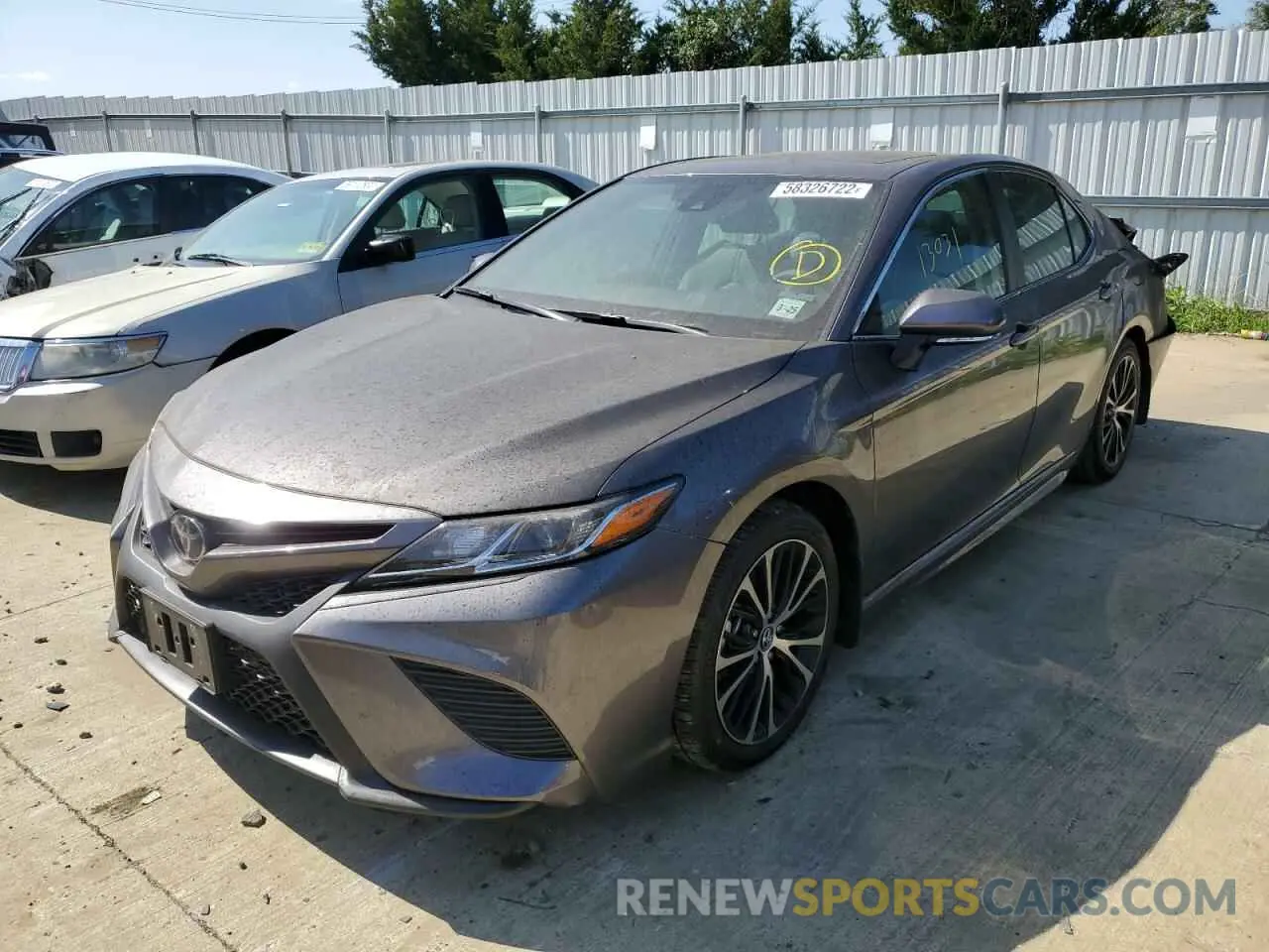 2 fotografías del automóvil dañado 4T1M11AK7LU869689 TOYOTA CAMRY 2020