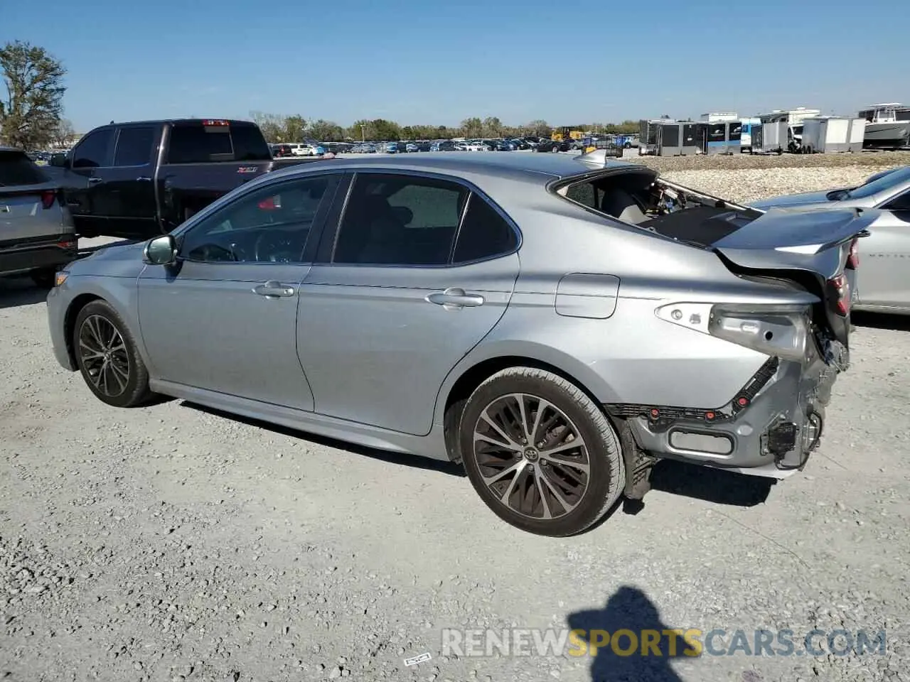 2 fotografías del automóvil dañado 4T1M11AK7LU876478 TOYOTA CAMRY 2020
