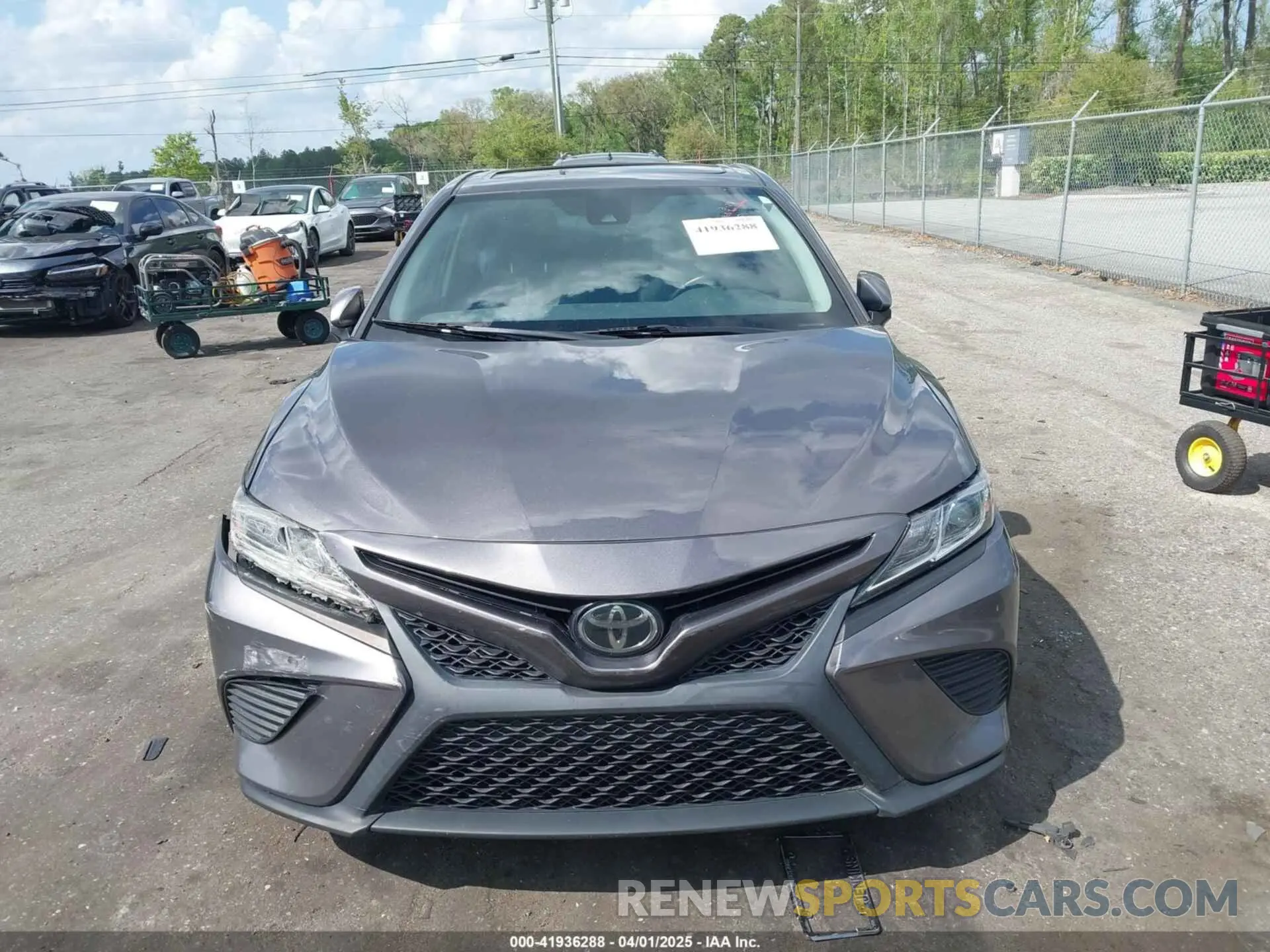 13 fotografías del automóvil dañado 4T1M11AK7LU928868 TOYOTA CAMRY 2020