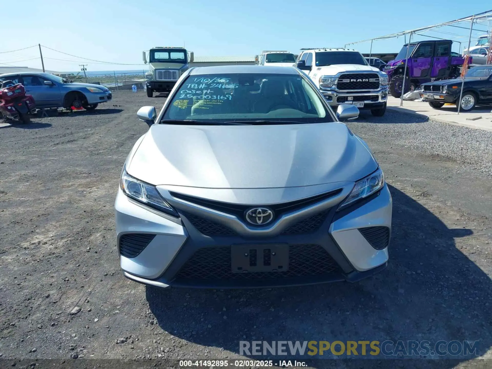 13 fotografías del automóvil dañado 4T1M11AK7LU993039 TOYOTA CAMRY 2020