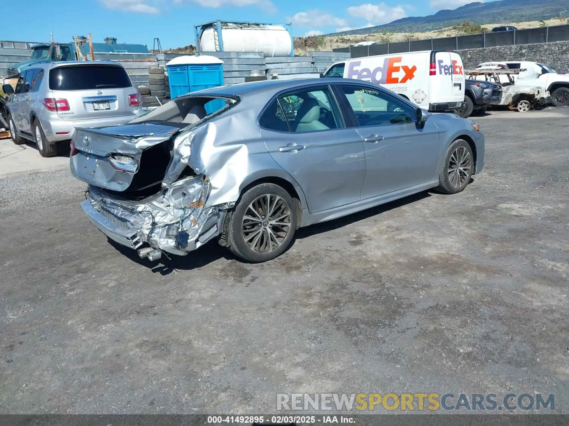 4 fotografías del automóvil dañado 4T1M11AK7LU993039 TOYOTA CAMRY 2020