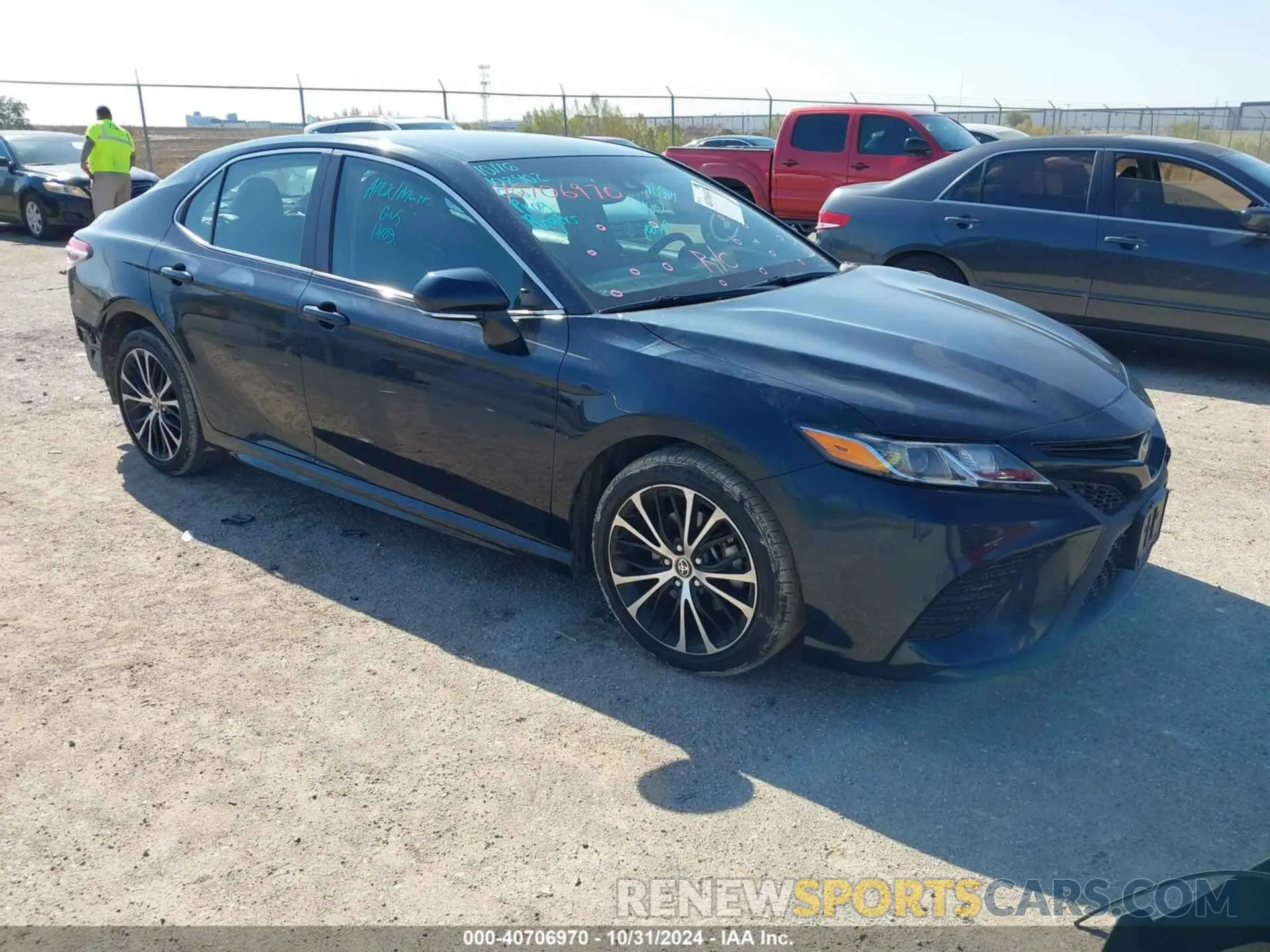 1 fotografías del automóvil dañado 4T1M11AK8LU388267 TOYOTA CAMRY 2020