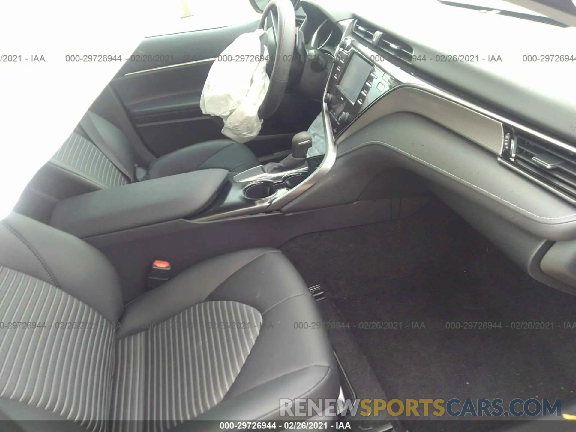 5 fotografías del automóvil dañado 4T1M11AK9LU388102 TOYOTA CAMRY 2020