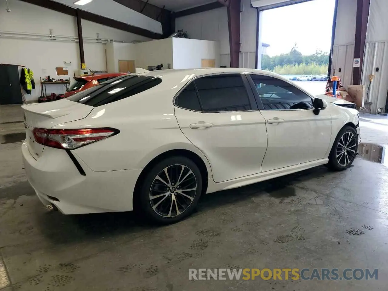 3 fotografías del automóvil dañado 4T1M11AK9LU898871 TOYOTA CAMRY 2020