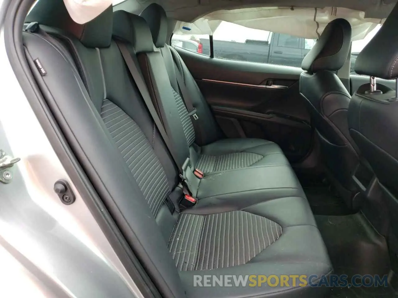 10 fotografías del automóvil dañado 4T1M11AK9LU950788 TOYOTA CAMRY 2020