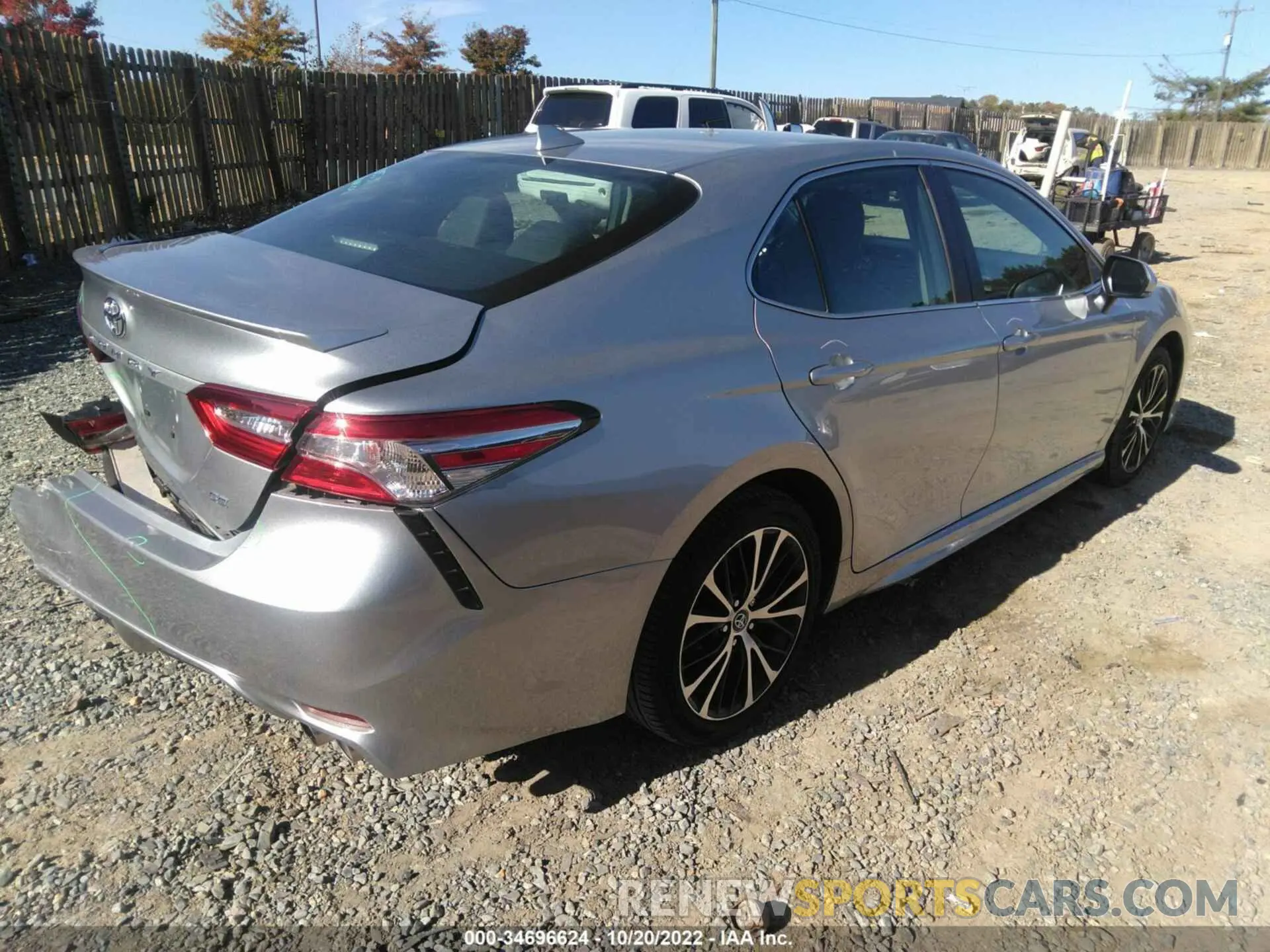 4 fotografías del automóvil dañado 4T1M11AKXLU891444 TOYOTA CAMRY 2020