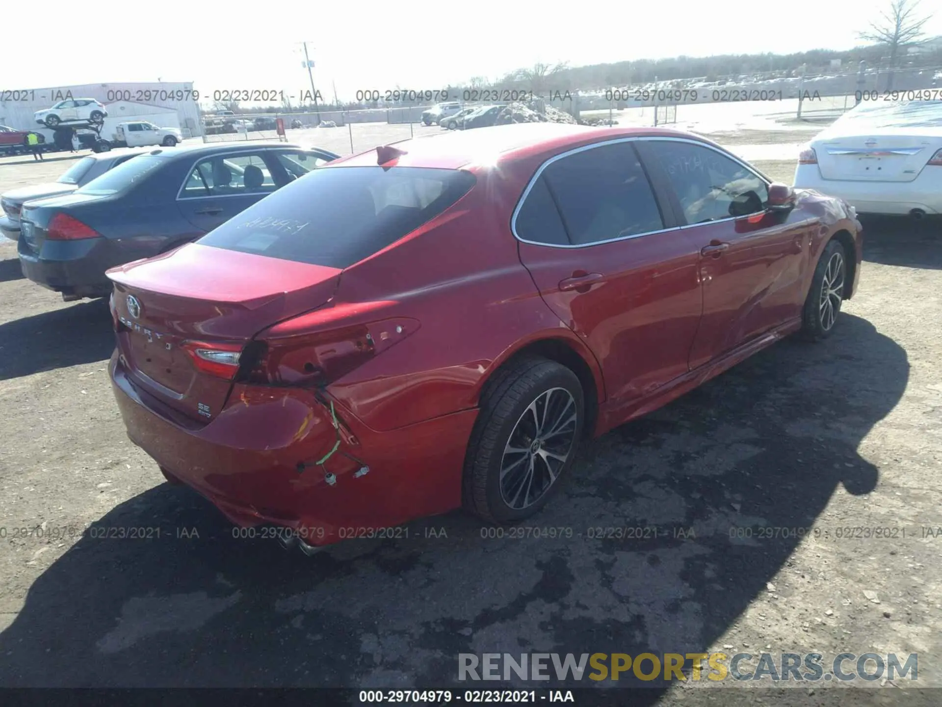 4 fotografías del automóvil dañado 4T1M11BK0LU003492 TOYOTA CAMRY 2020