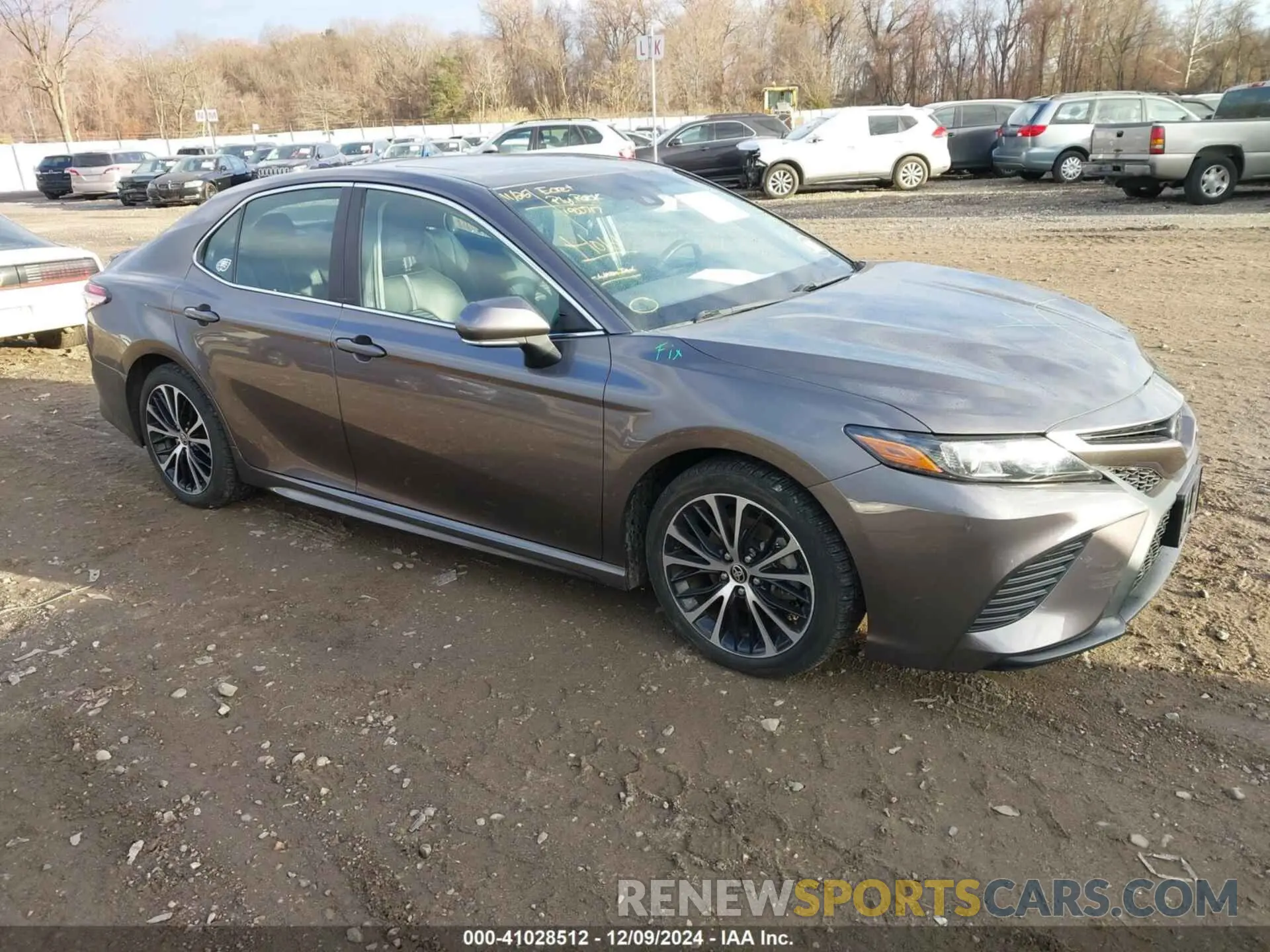 1 fotografías del automóvil dañado 4T1M11BK0LU018395 TOYOTA CAMRY 2020