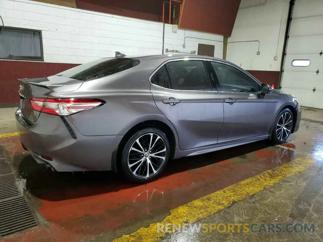 3 fotografías del automóvil dañado 4T1M11BK2LU003400 TOYOTA CAMRY 2020