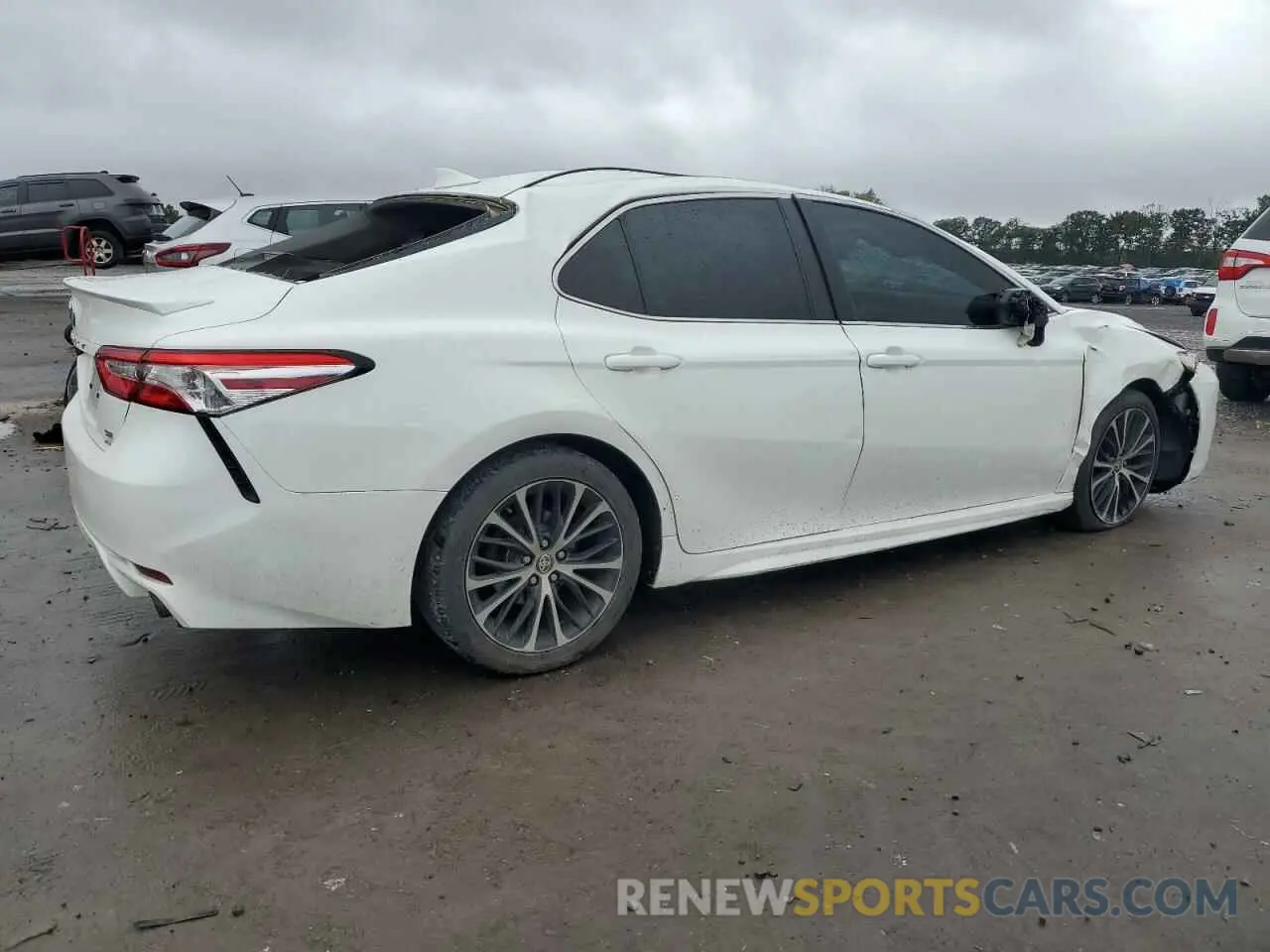 3 fotografías del automóvil dañado 4T1M11BK2LU004563 TOYOTA CAMRY 2020