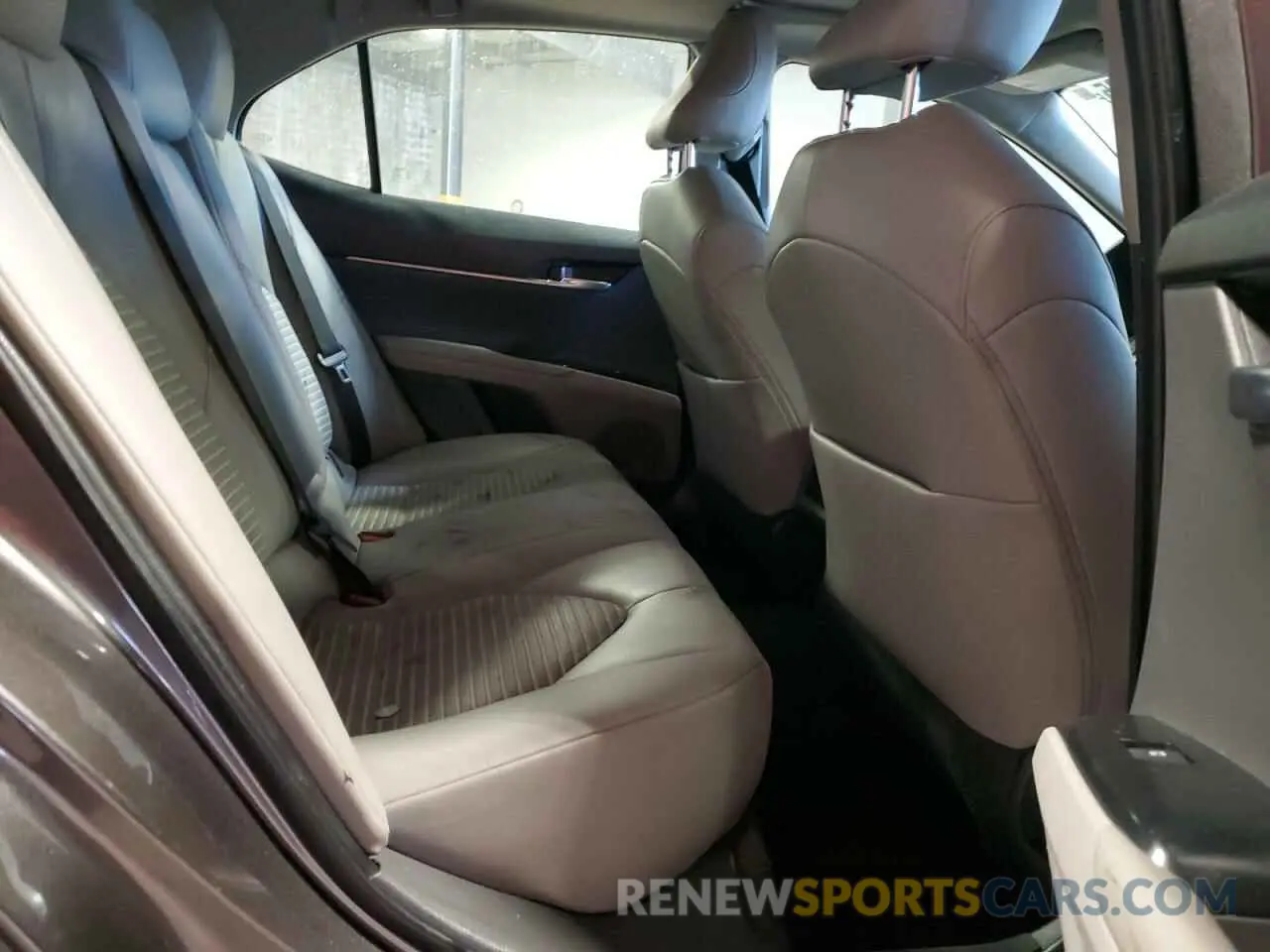 10 fotografías del automóvil dañado 4T1M11BK2LU007740 TOYOTA CAMRY 2020