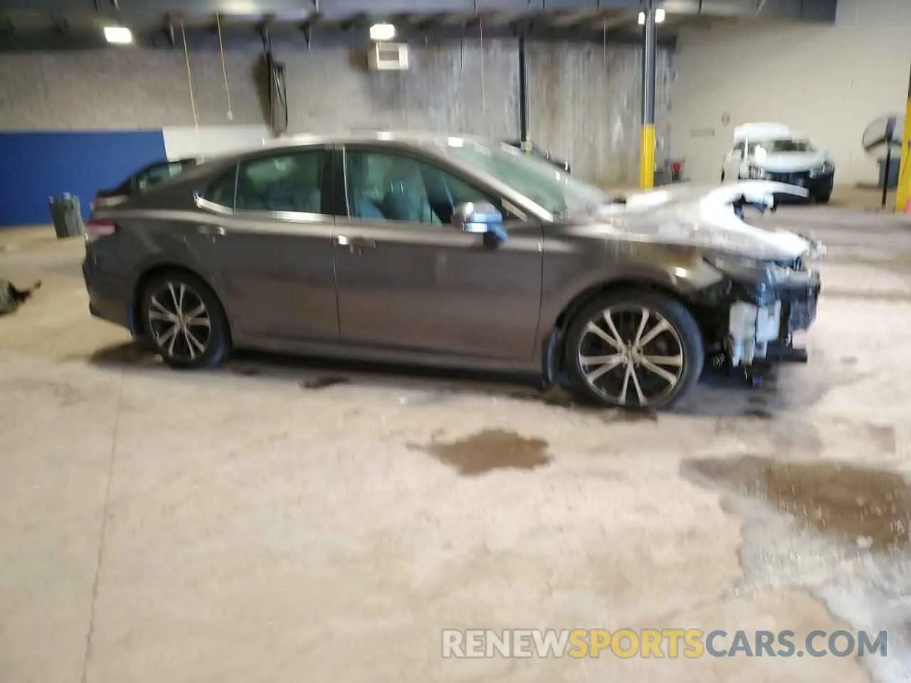 4 fotografías del automóvil dañado 4T1M11BK2LU007740 TOYOTA CAMRY 2020