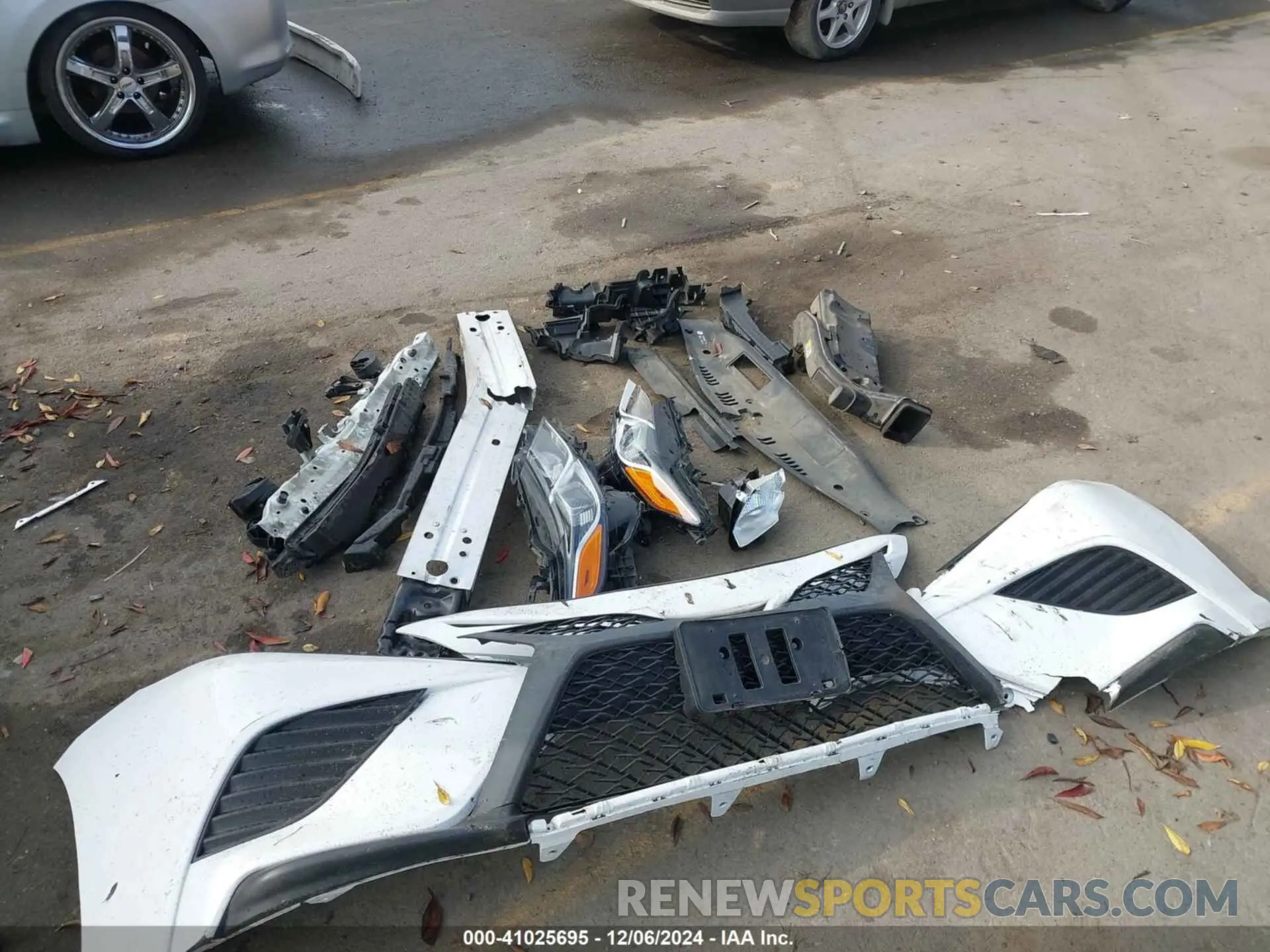 12 fotografías del automóvil dañado 4T1M11BK2LU019032 TOYOTA CAMRY 2020