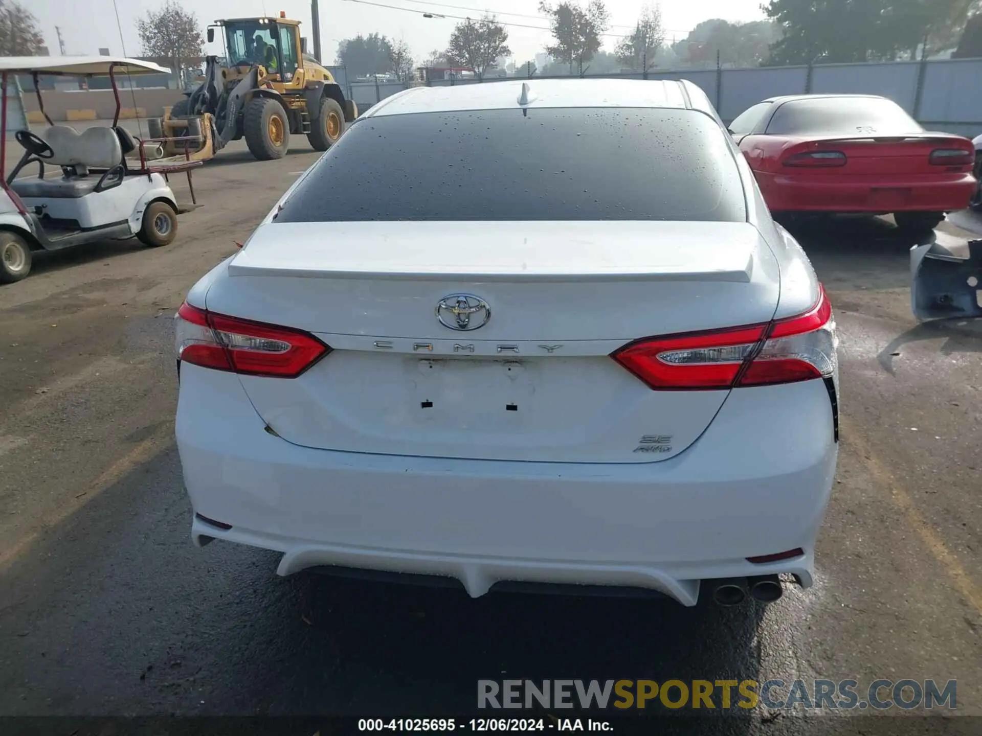 17 fotografías del automóvil dañado 4T1M11BK2LU019032 TOYOTA CAMRY 2020