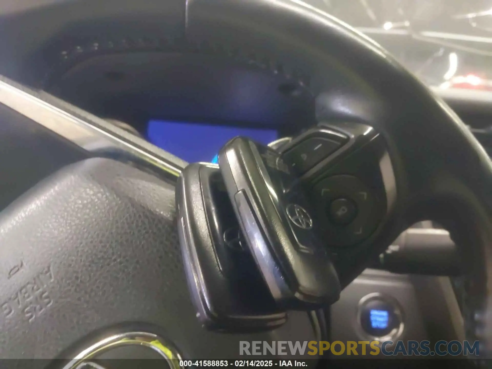 11 fotografías del automóvil dañado 4T1M11BK8LU006009 TOYOTA CAMRY 2020