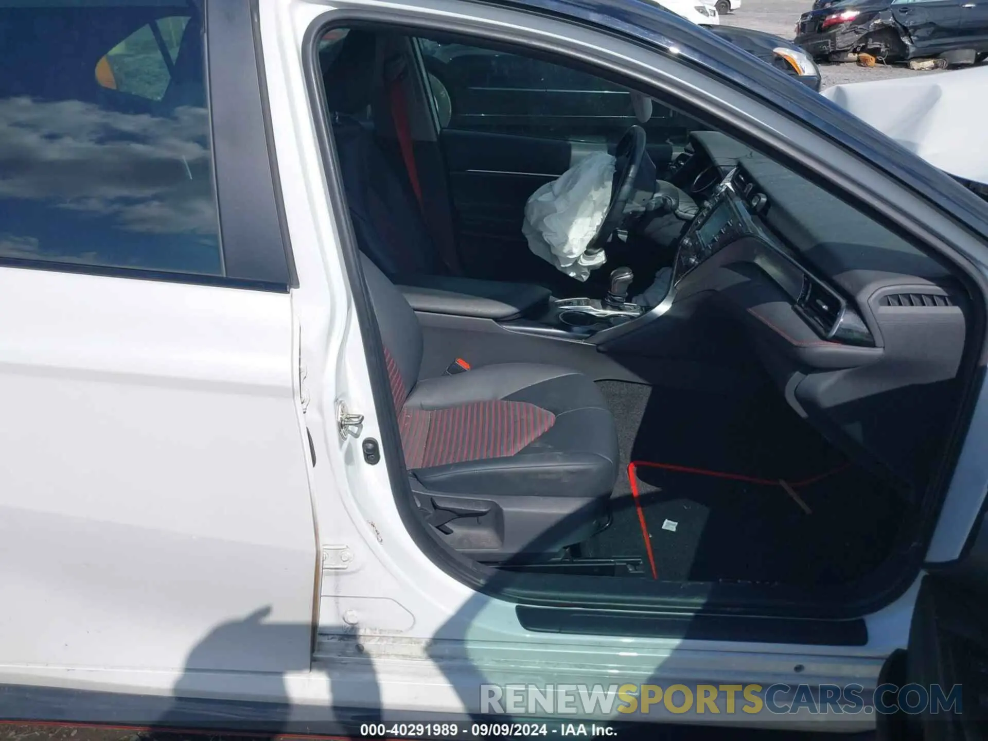 5 fotografías del automóvil dañado 4T1NZ1AK0LU036149 TOYOTA CAMRY 2020