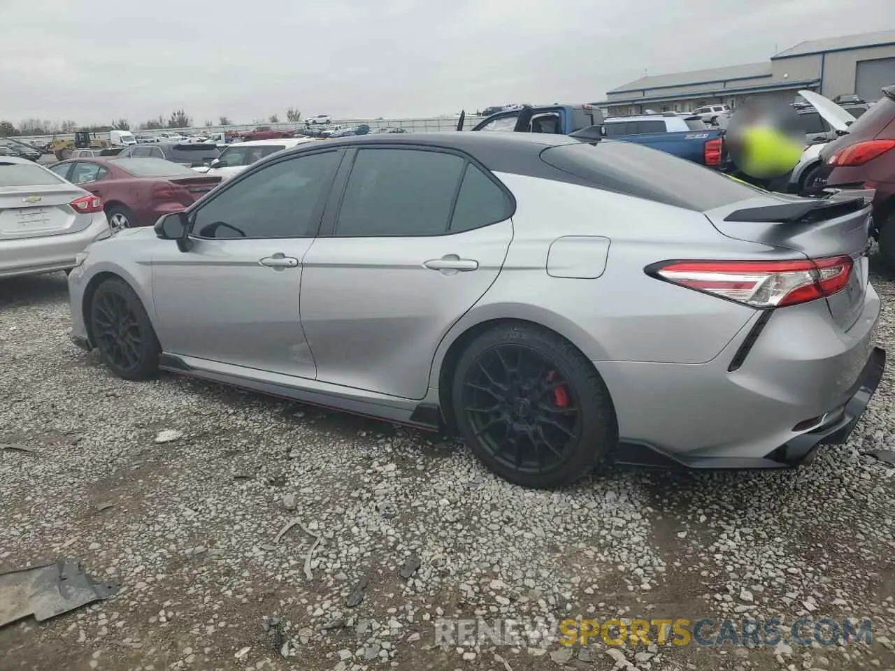 2 fotografías del automóvil dañado 4T1NZ1AK2LU036055 TOYOTA CAMRY 2020