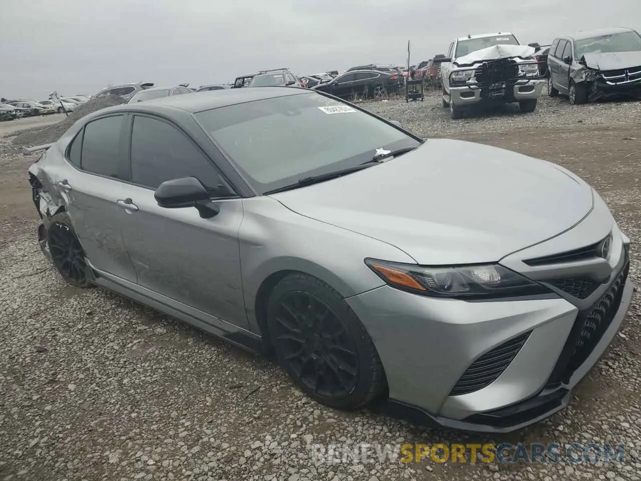 4 fotografías del automóvil dañado 4T1NZ1AK2LU036055 TOYOTA CAMRY 2020