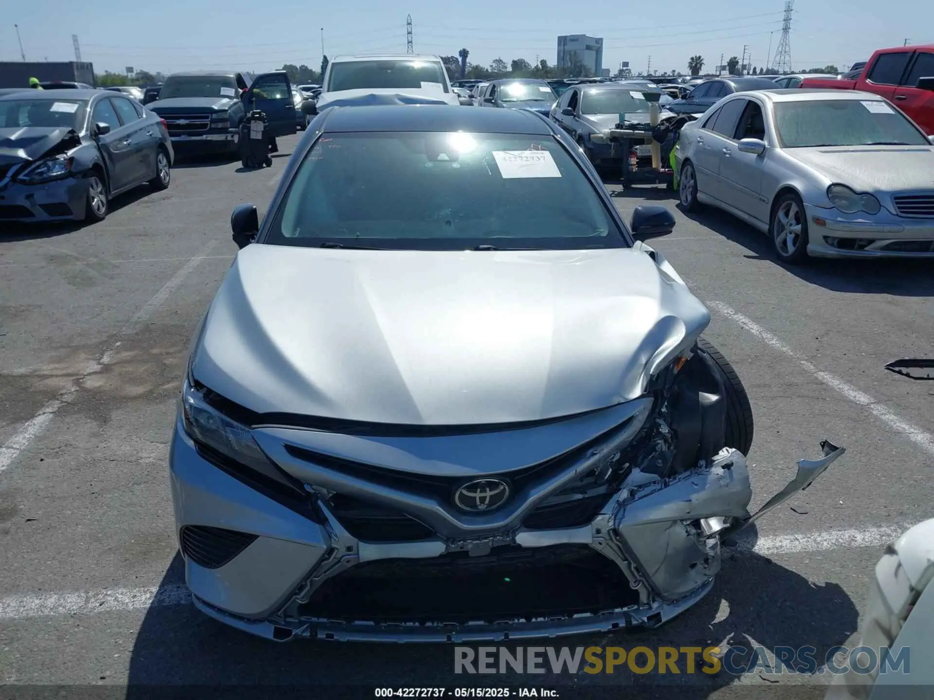 12 fotografías del automóvil dañado 4T1NZ1AK5LU046675 TOYOTA CAMRY 2020