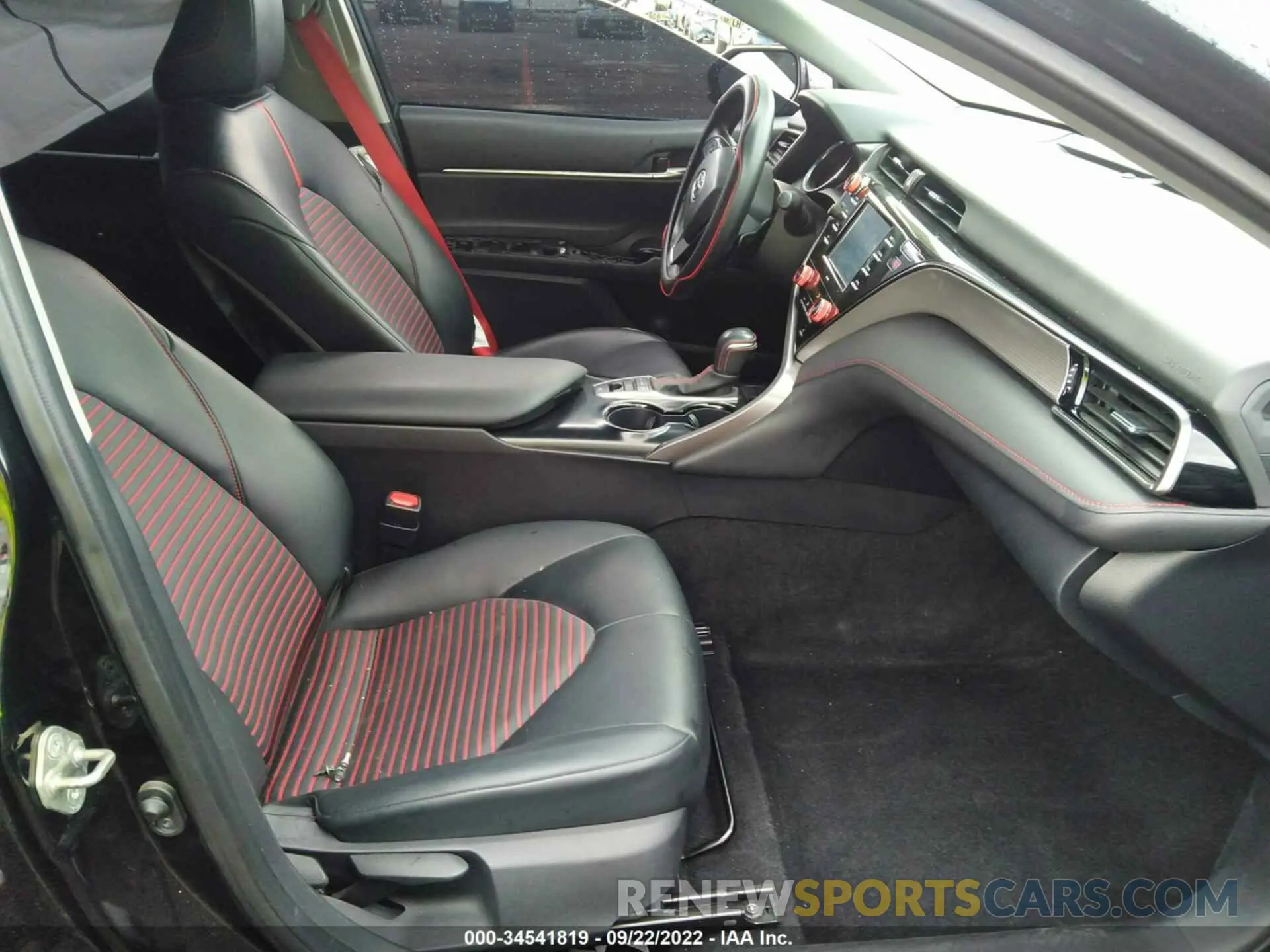 5 fotografías del automóvil dañado 4T1NZ1AK6LU038830 TOYOTA CAMRY 2020