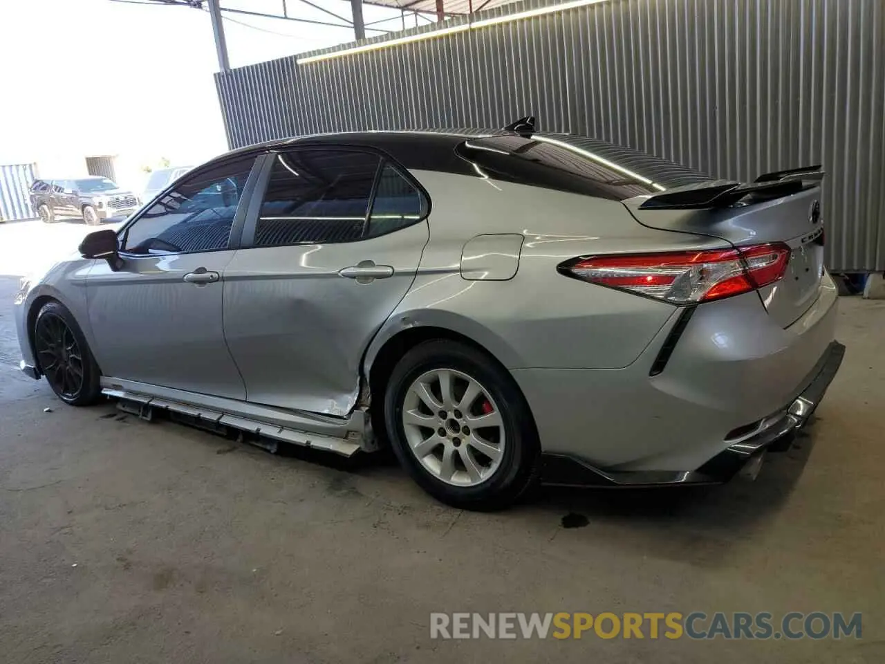 2 fotografías del automóvil dañado 4T1NZ1AK7LU041994 TOYOTA CAMRY 2020