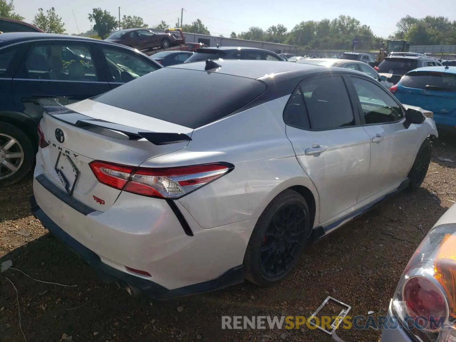 4 fotografías del automóvil dañado 4T1NZ1AK7LU046547 TOYOTA CAMRY 2020
