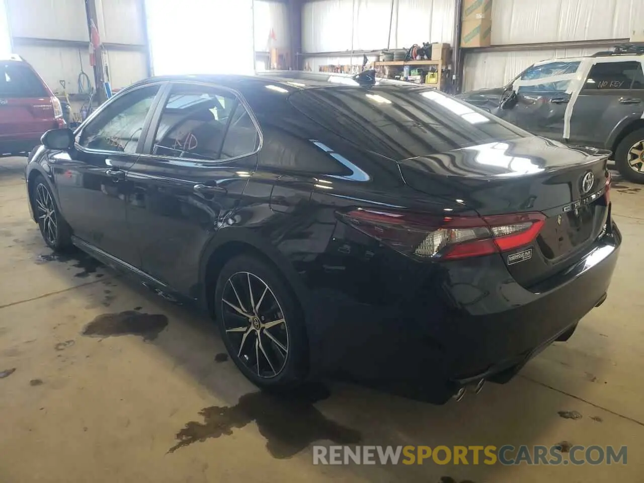 3 fotografías del automóvil dañado 4T1B21HK9MU016108 TOYOTA CAMRY 2021