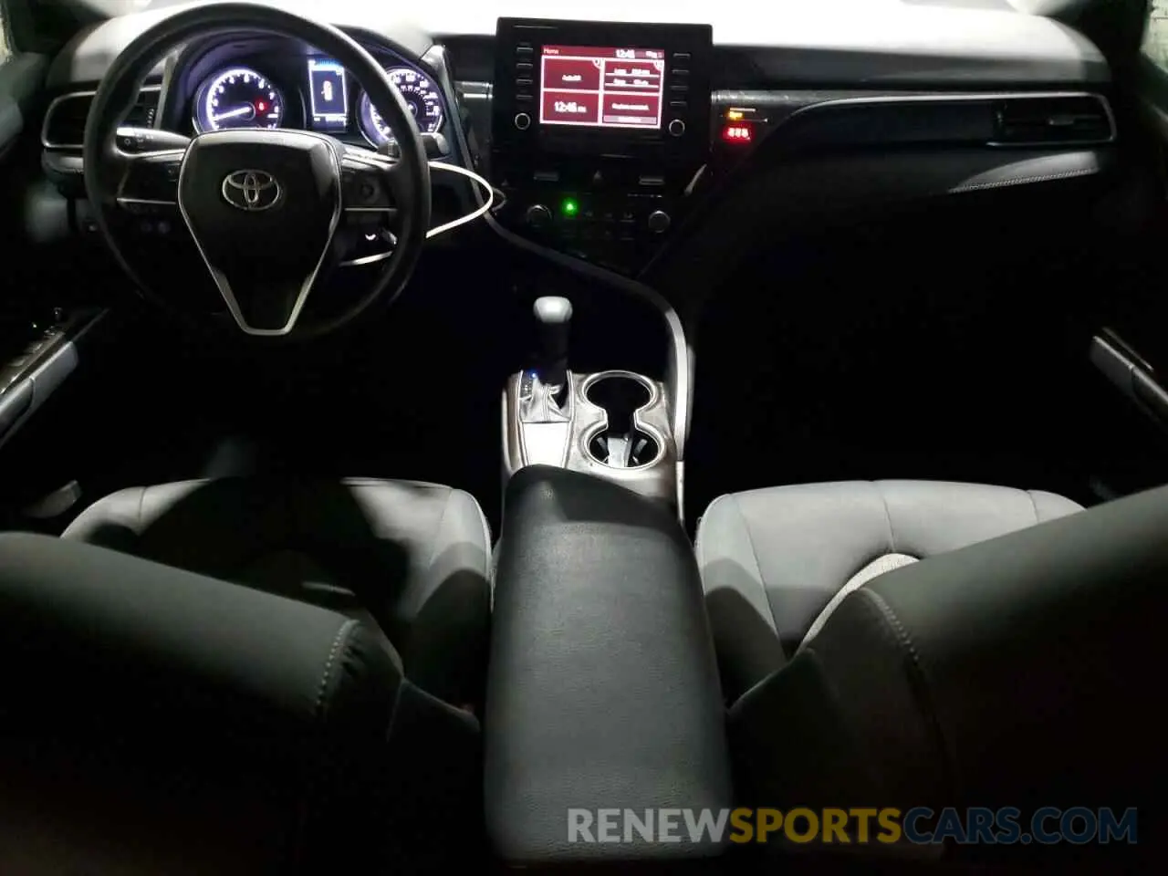 8 fotografías del automóvil dañado 4T1C11AK0MU469535 TOYOTA CAMRY 2021