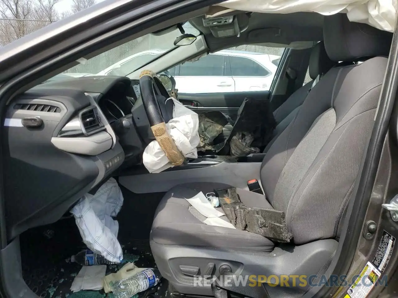 7 fotografías del automóvil dañado 4T1C11AK0MU490448 TOYOTA CAMRY 2021