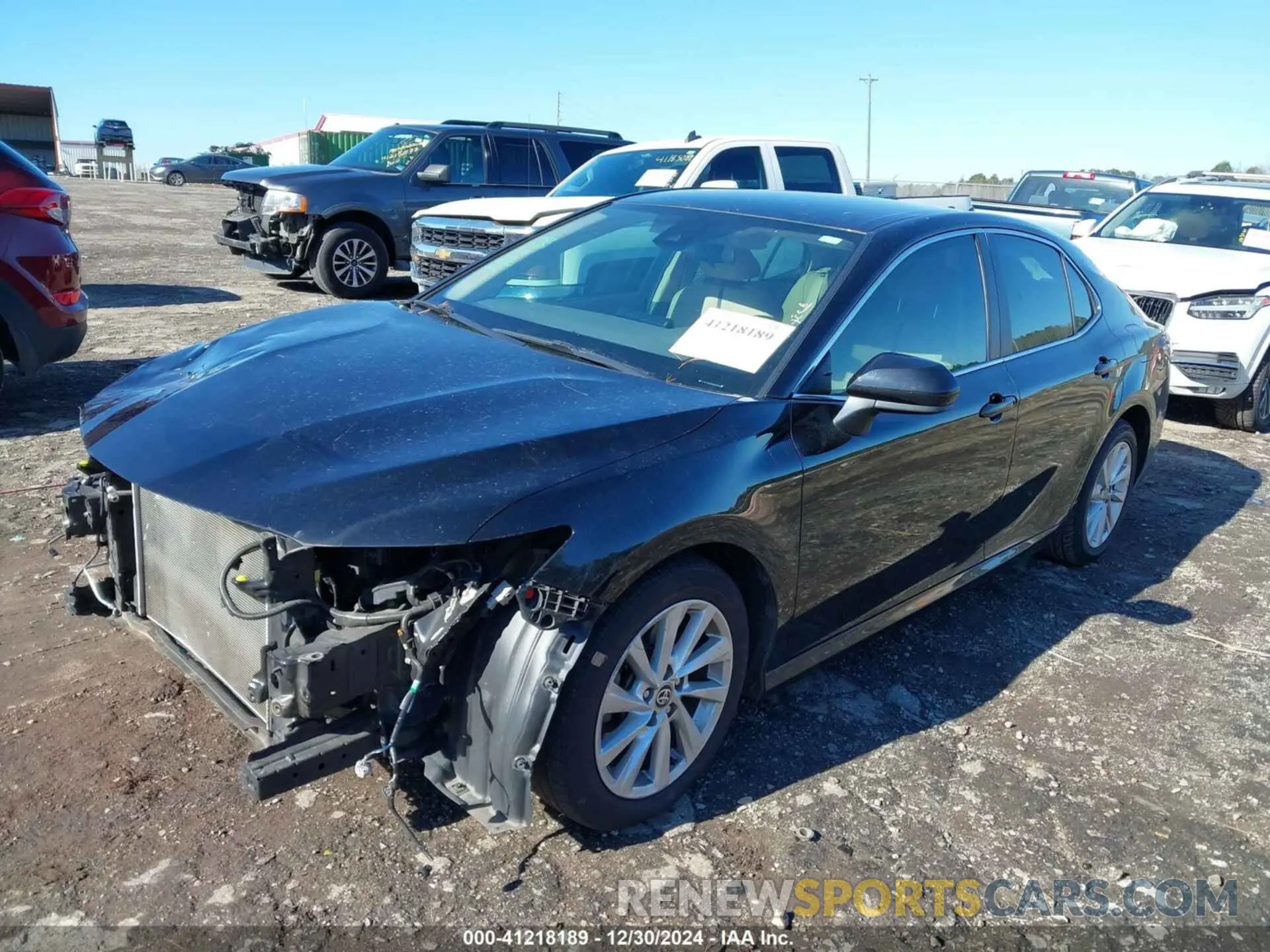 2 fotografías del automóvil dañado 4T1C11AK0MU539583 TOYOTA CAMRY 2021