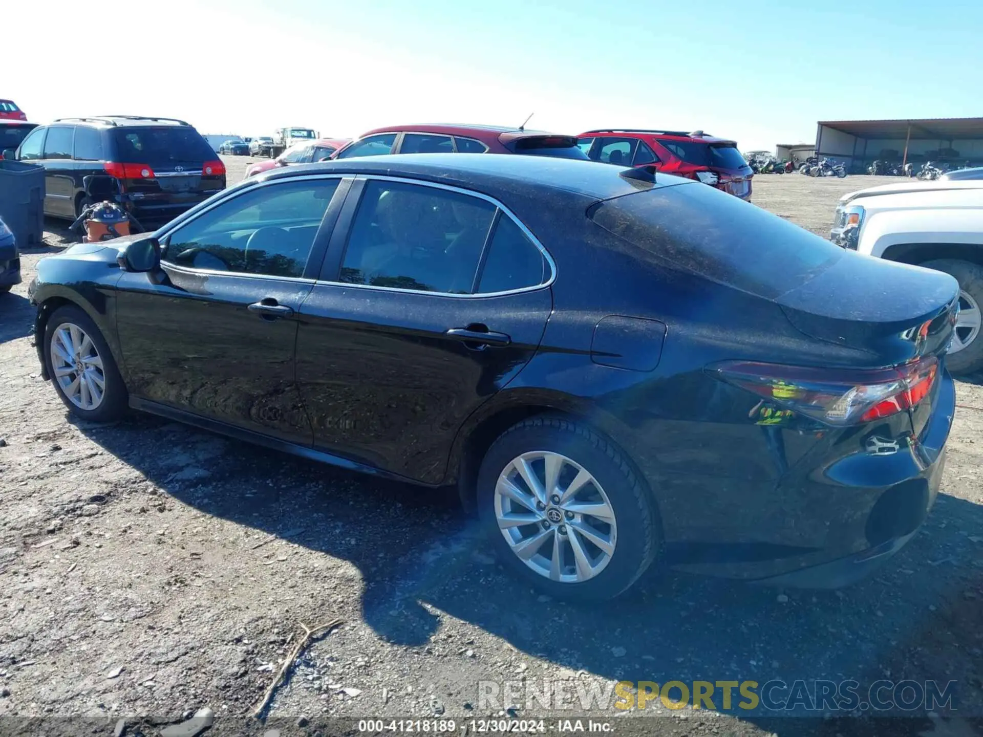 3 fotografías del automóvil dañado 4T1C11AK0MU539583 TOYOTA CAMRY 2021