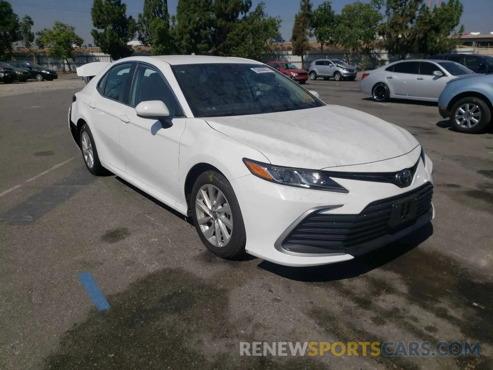 1 fotografías del automóvil dañado 4T1C11AK1MU560393 TOYOTA CAMRY 2021