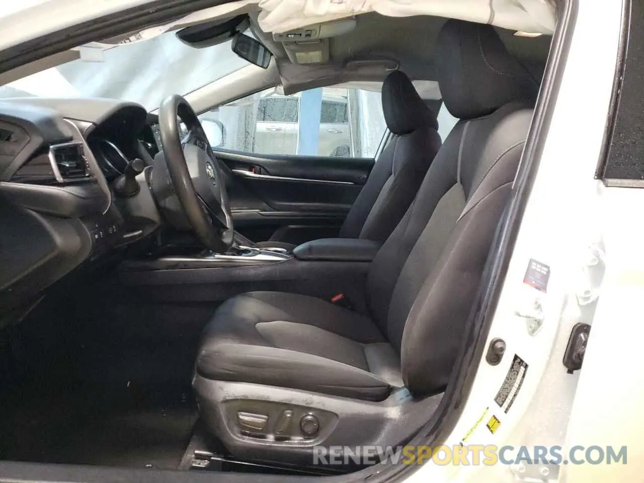 7 fotografías del automóvil dañado 4T1C11AK1MU588226 TOYOTA CAMRY 2021