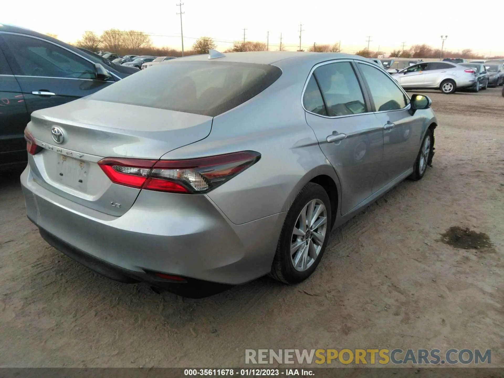 4 fotografías del automóvil dañado 4T1C11AK1MU591627 TOYOTA CAMRY 2021
