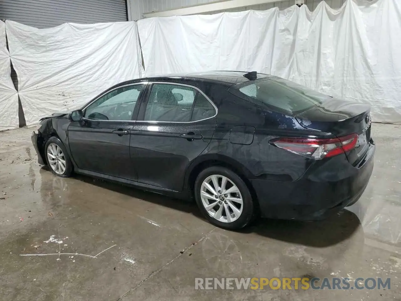 2 fotografías del automóvil dañado 4T1C11AK1MU591658 TOYOTA CAMRY 2021