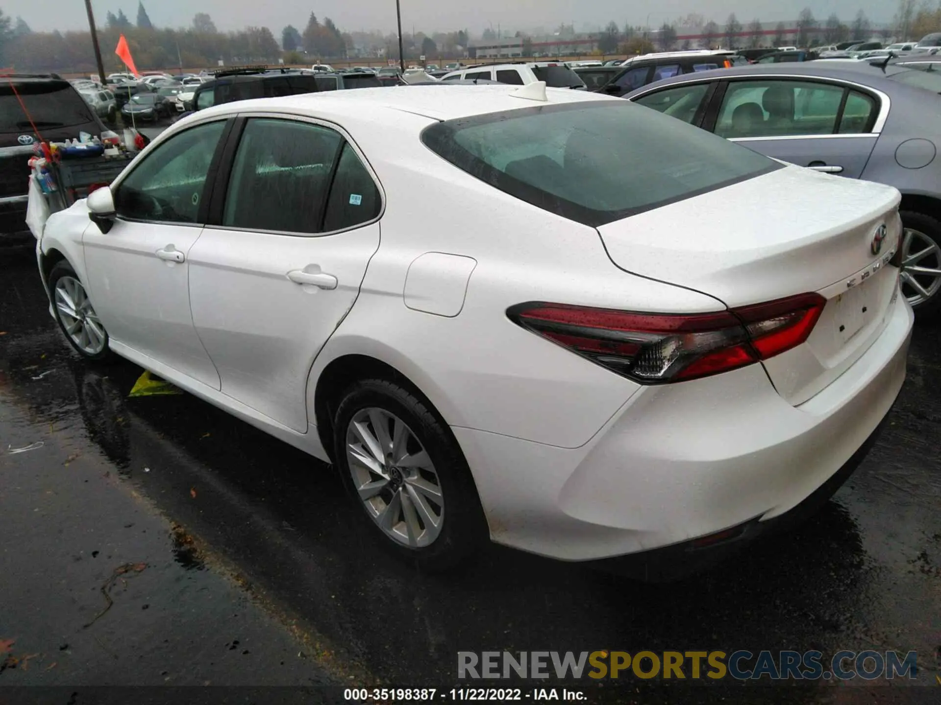 3 fotografías del automóvil dañado 4T1C11AK1MU602867 TOYOTA CAMRY 2021